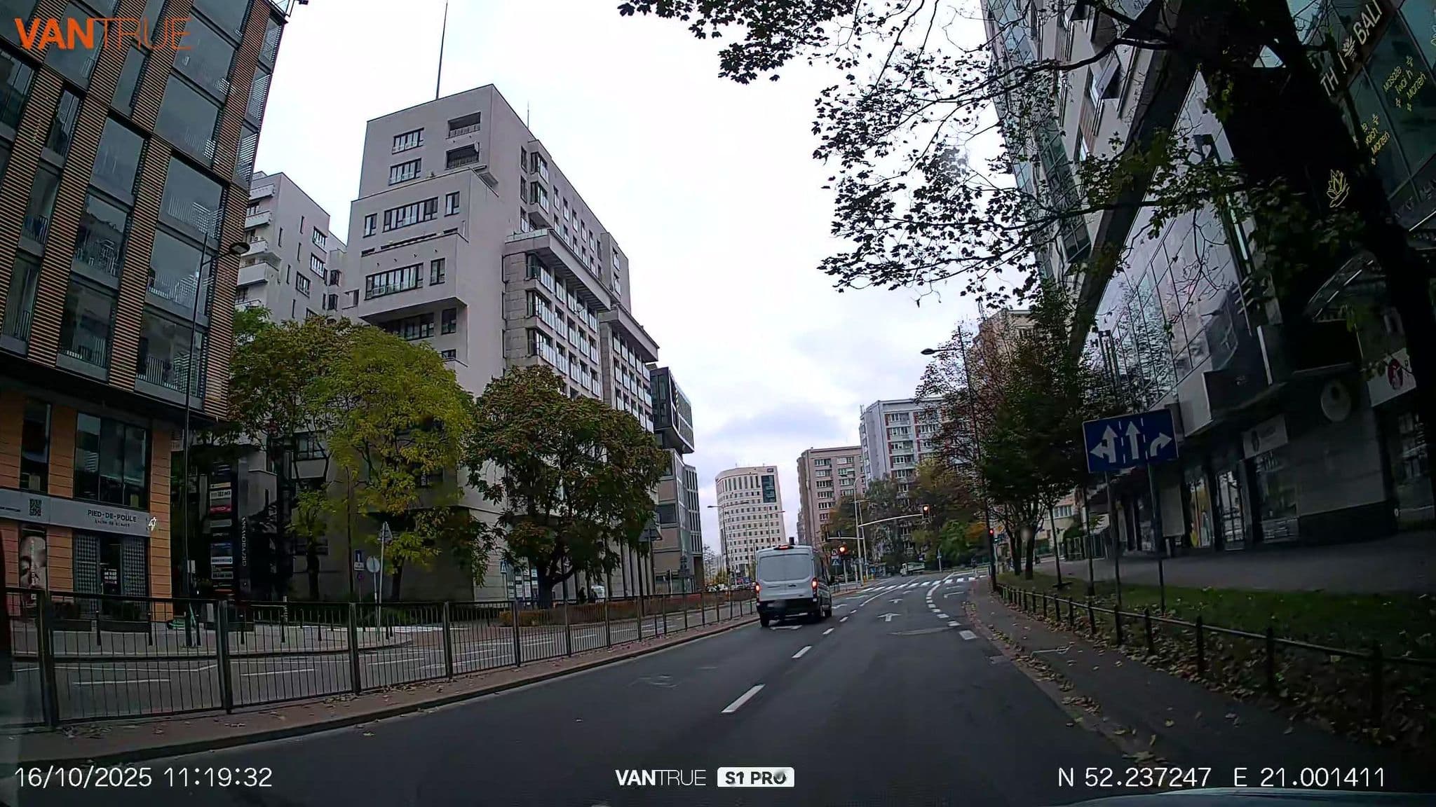 Street view near Lionsapartments Grzybowska Lux, Warsaw — © Driven2574 (CC BY-SA · Mapillary)