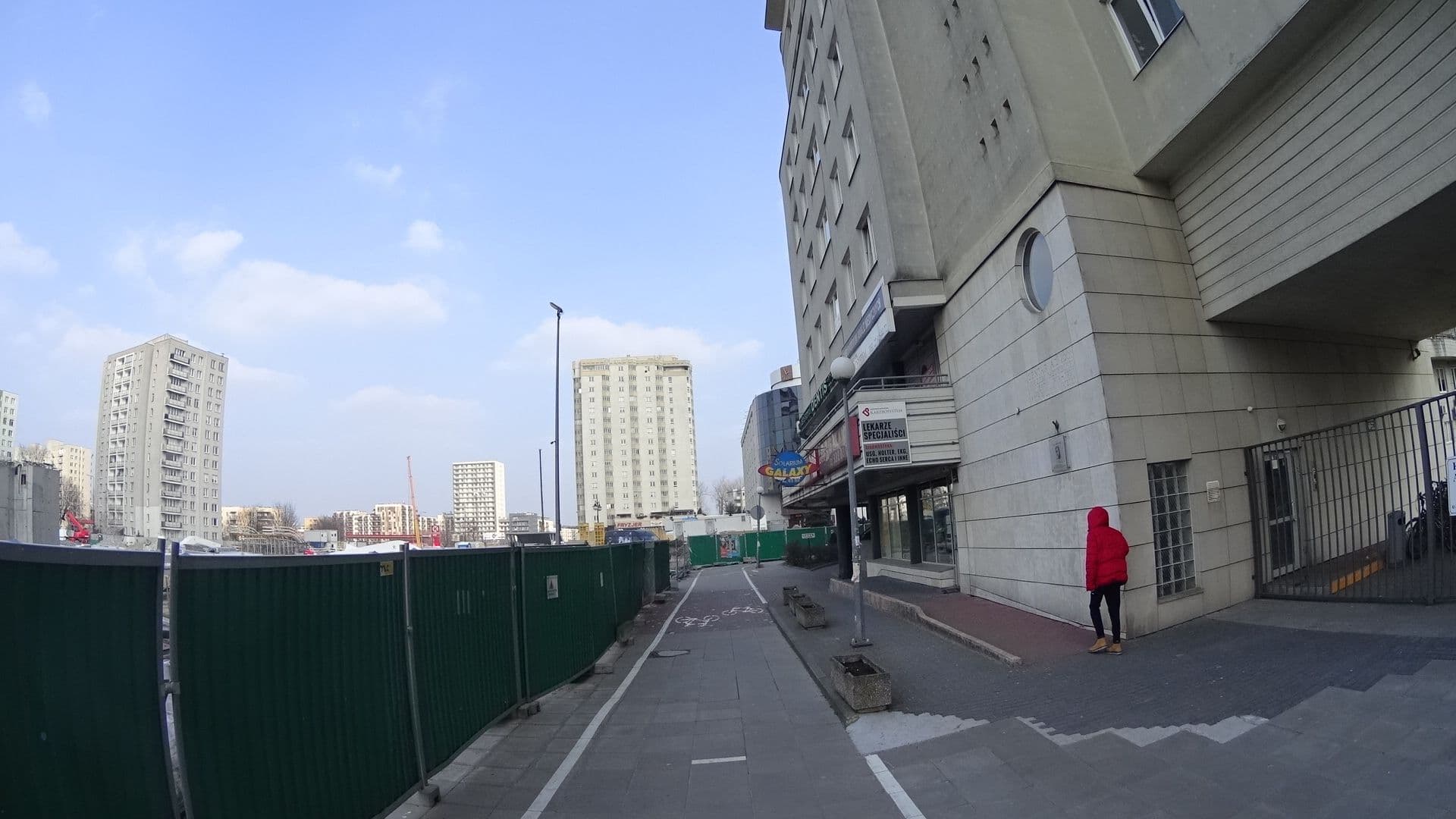 Street view near Oleńka. Hotel, Targówek — © awizonosz (CC BY-SA · Mapillary)