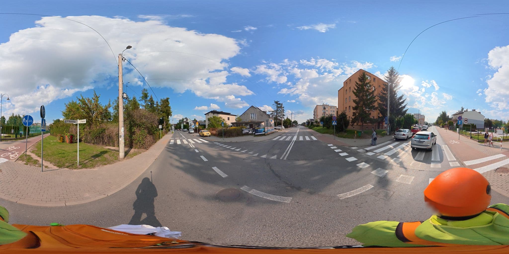 Street view near Edyta Najda-Lep Usługi Hotelarskie, Warka — © awizonosz (CC BY-SA · Mapillary)