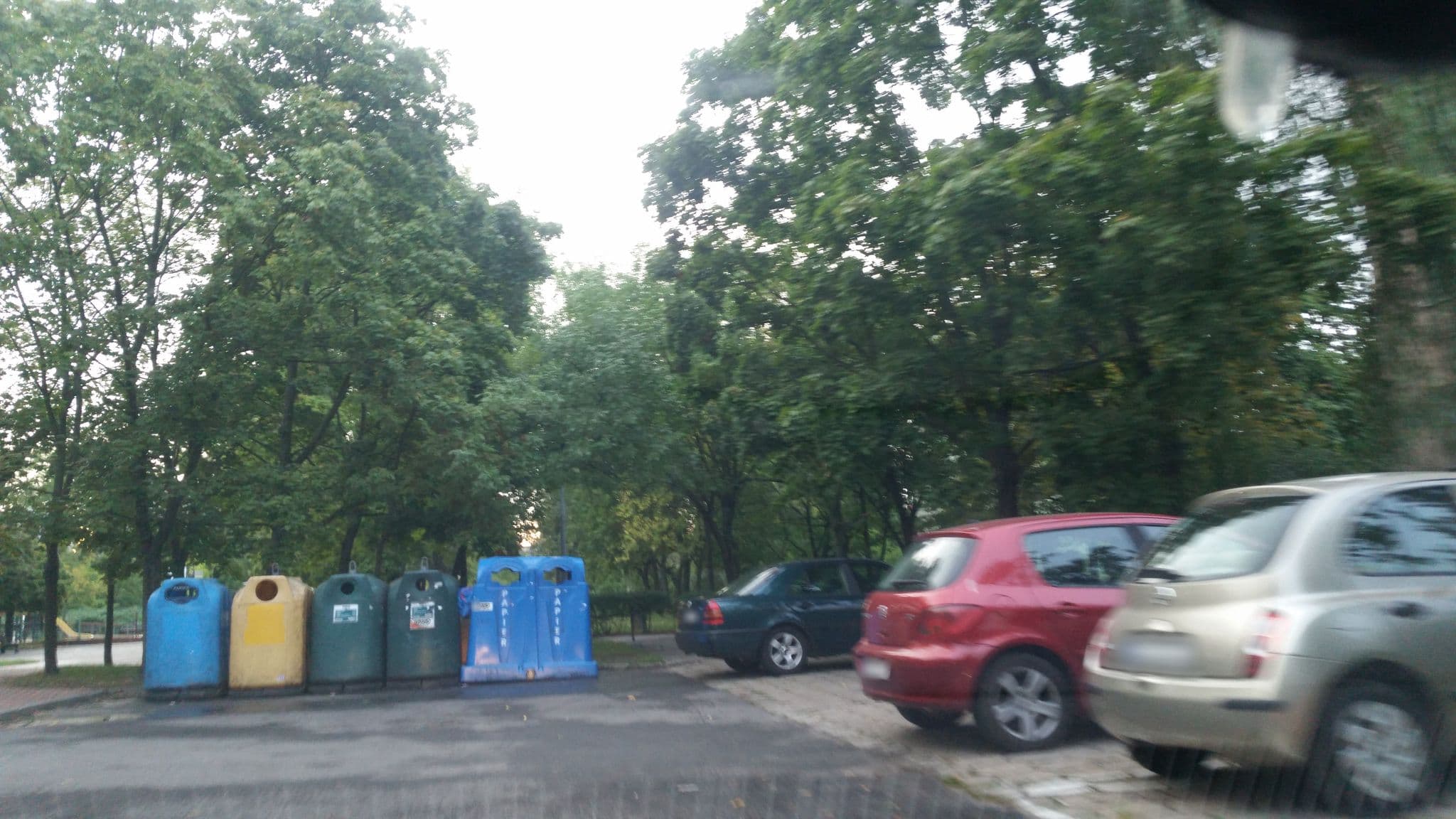Street view near Satellite Hotel, Mokotów — © kmajcher (CC BY-SA · Mapillary)