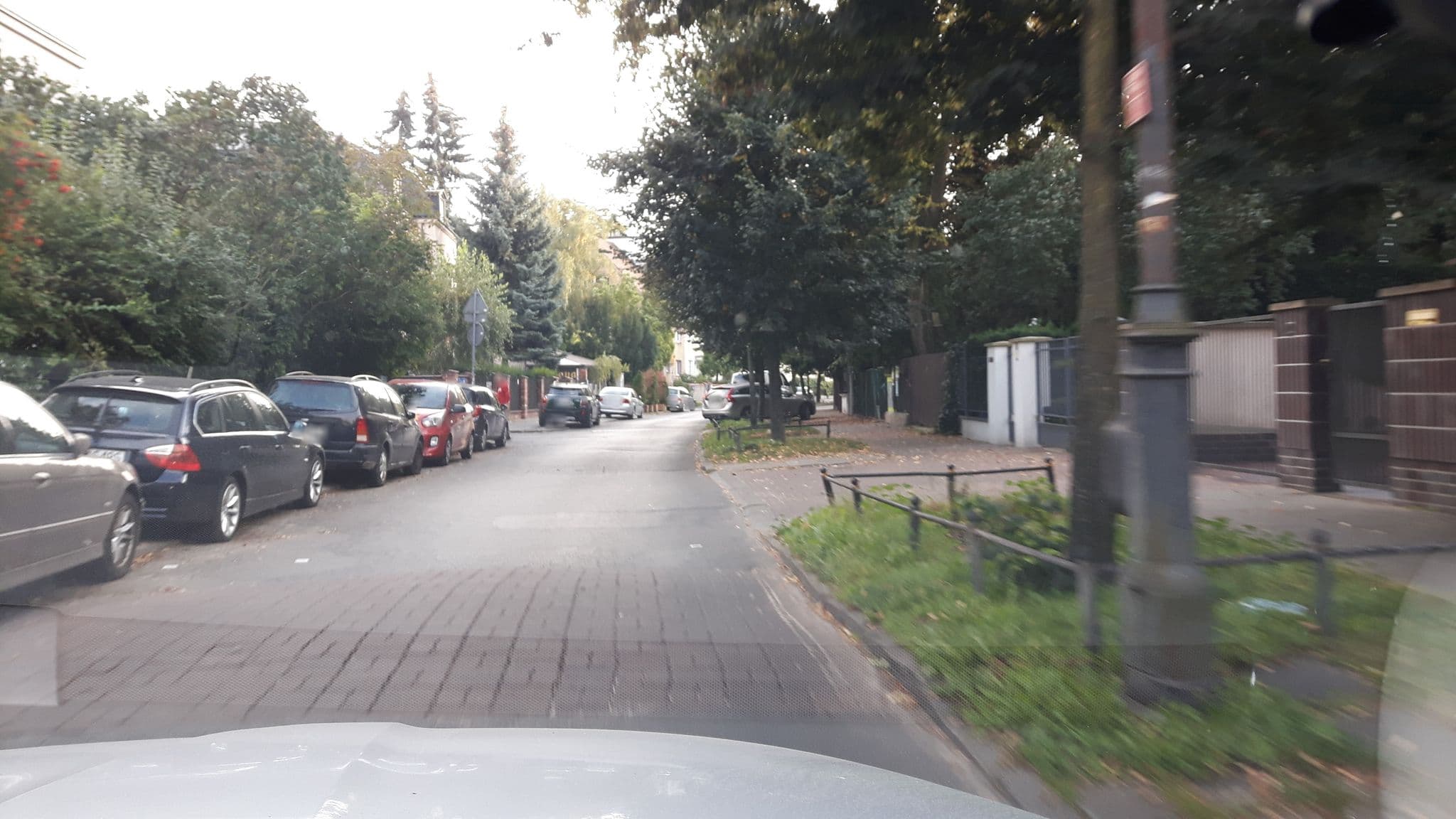 Street view near Animrumru, Śródmieście — © andpol_2288 (CC BY-SA · Mapillary)