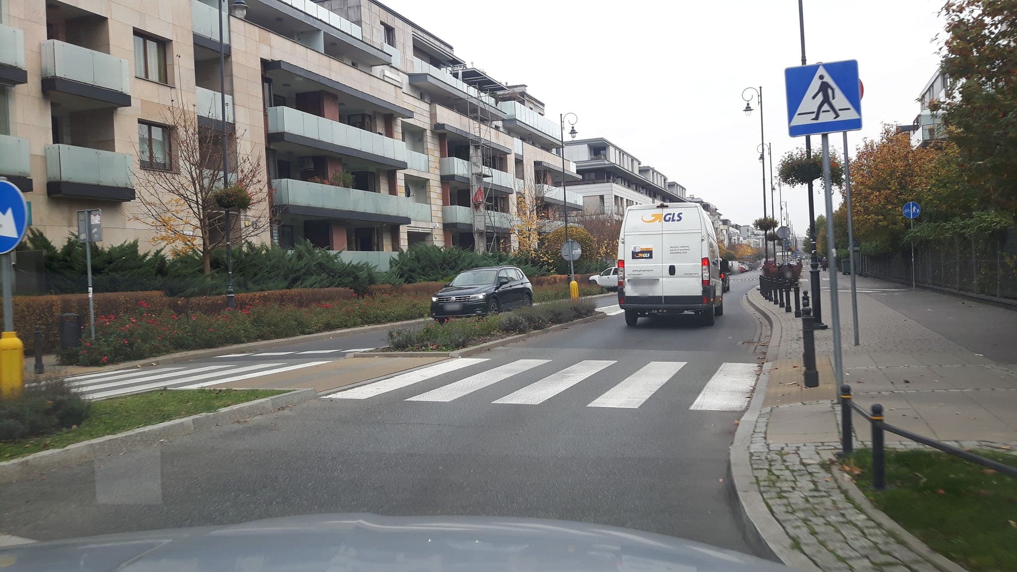 Street view near 1 Michał Pelczar Hospitality Management 2 Km Hospitality Invest Michał Pelczar Wspólnik Spółki Cywilnej, Wilanów — © andpol_2288 (CC BY-SA · Mapillary)
