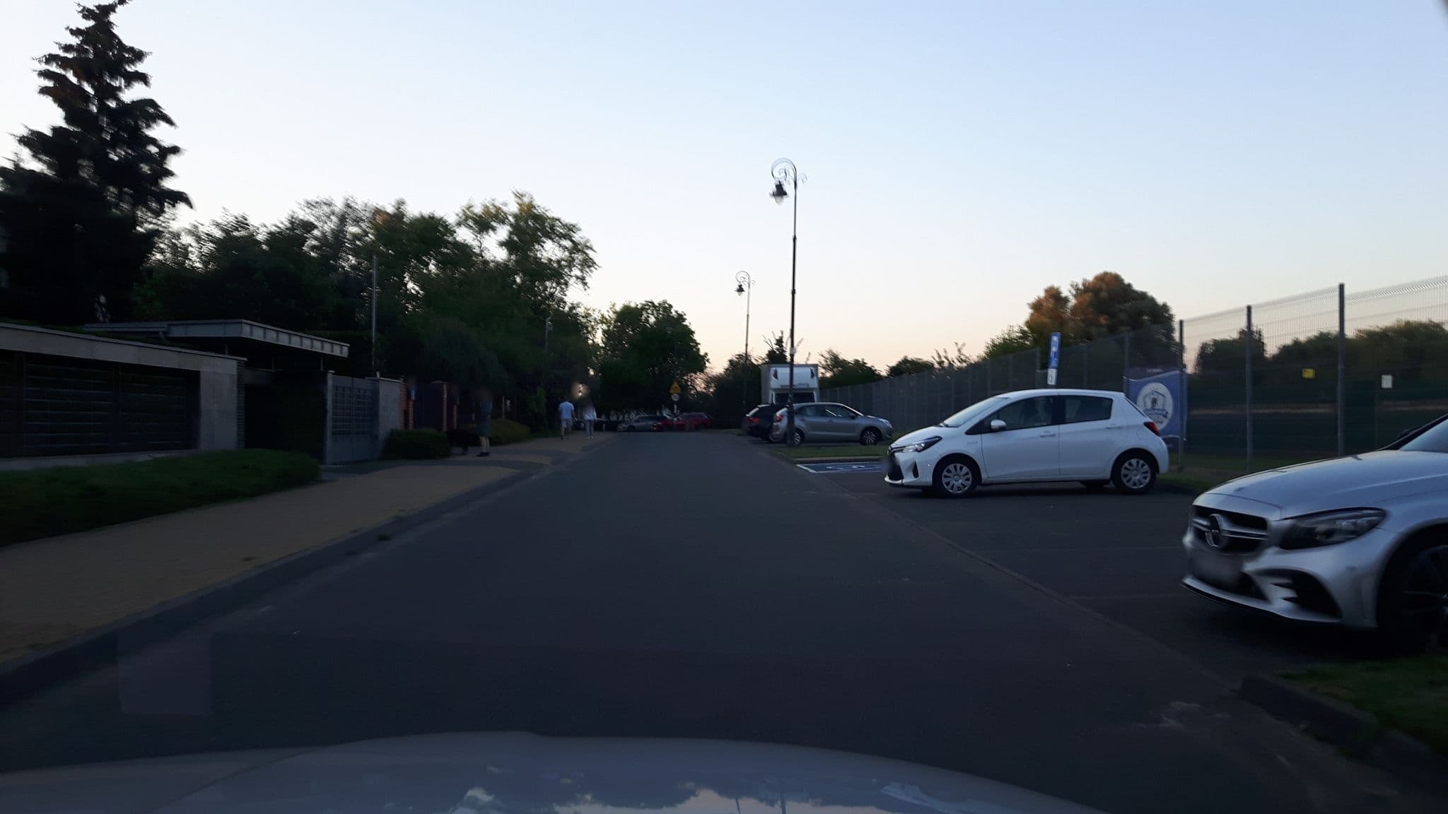 Street view near Leśna Ryba Sp. z o.o. Spółka Komandytowa, Mokotów — © andpol_2288 (CC BY-SA · Mapillary)