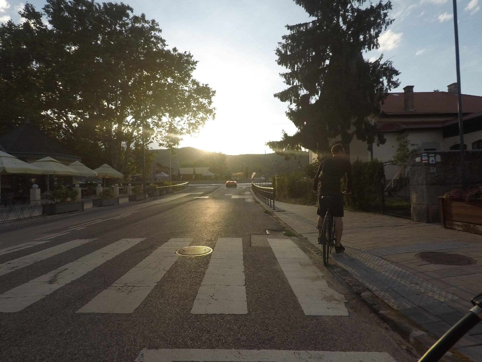 Street view near Fekete Holló Panzió, Visegrád — © teamwork (CC BY-SA · Mapillary)