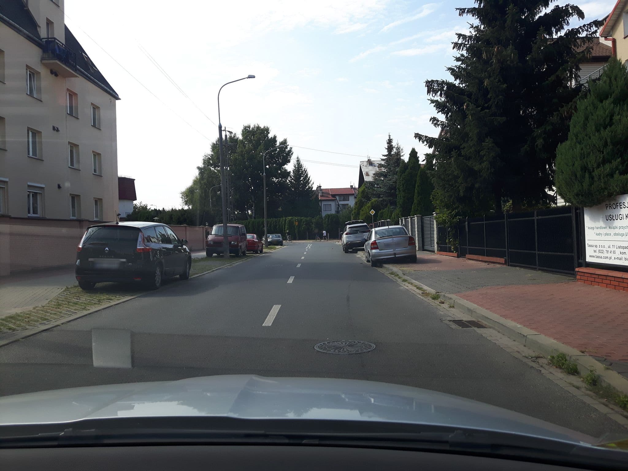 Street view near Firma "Jolanta" Zofia Łukasiuk, Ząbki — © andpol_2288 (CC BY-SA · Mapillary)