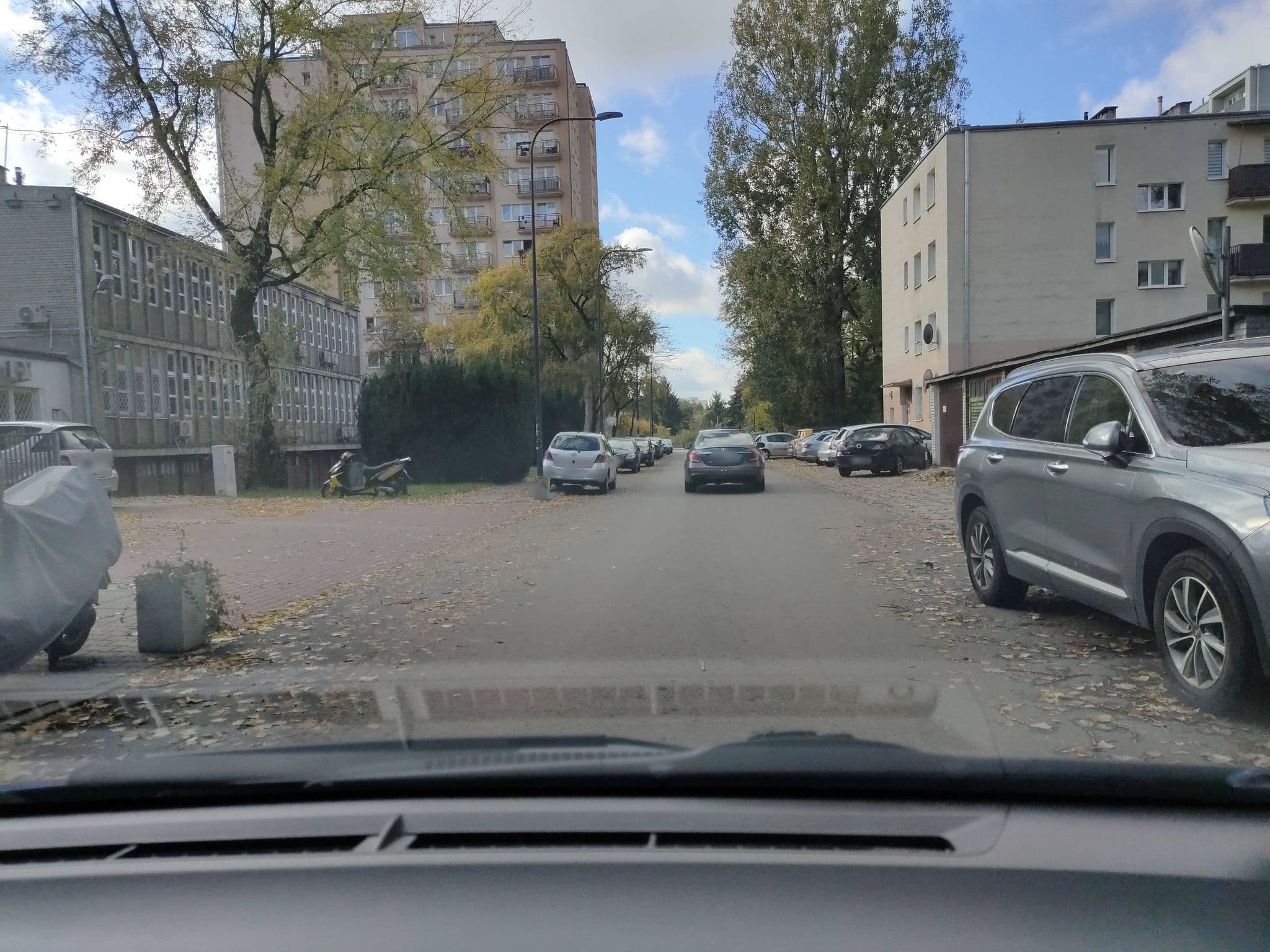 Street view near Przedsiębiorstwo Turystyczno us3ugowo handlowe Kontra, Praga Południe — © GanderPL (CC BY-SA · Mapillary)