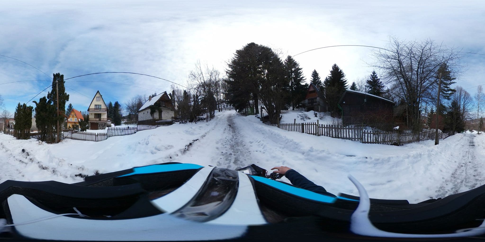 Street view near Észak Csillaga Vendégház, Bátonyterenye — © tamas (CC BY-SA · Mapillary)