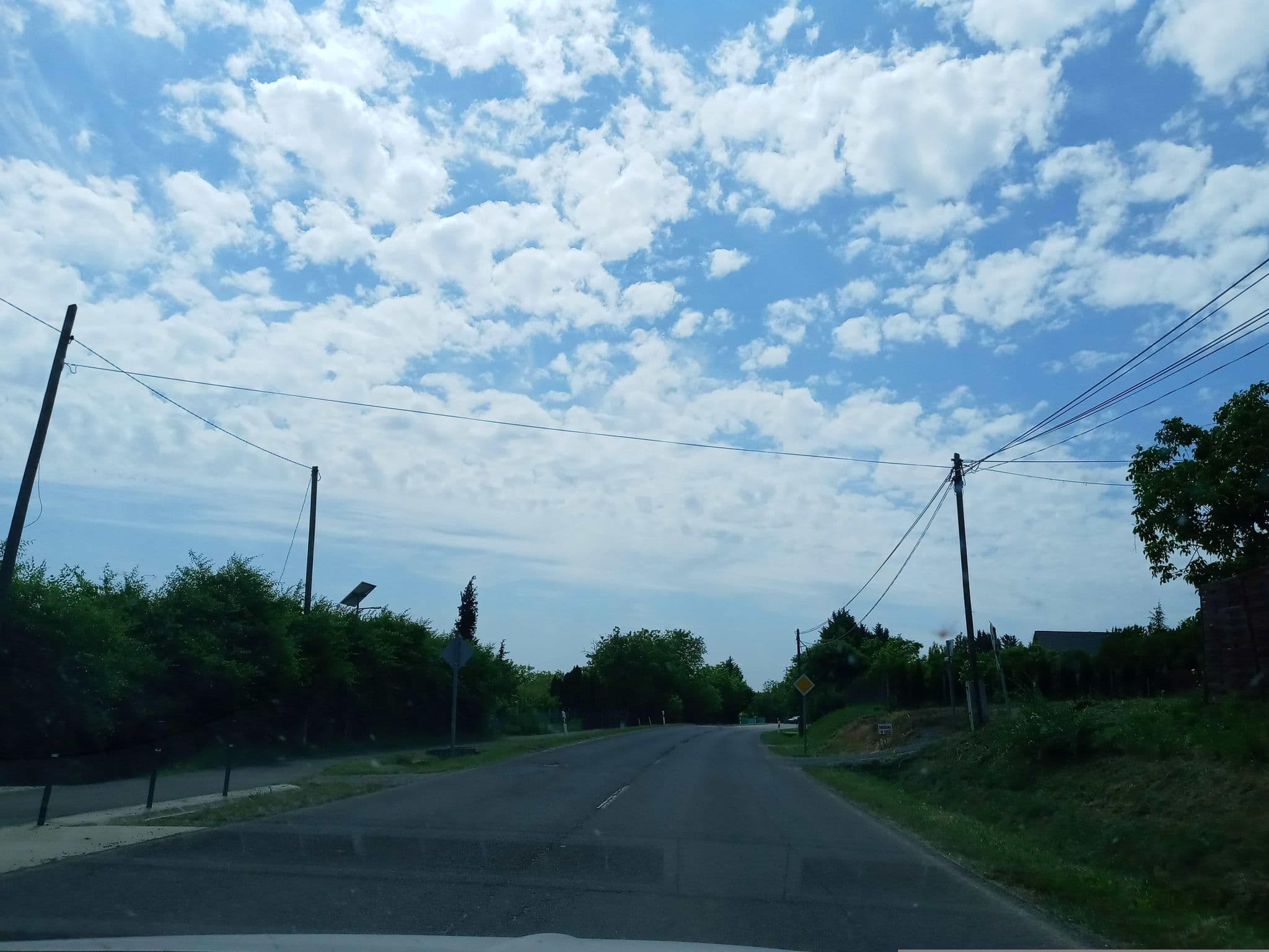 Street view near Zöld Orom Apartman, Mohács — © magyarsi (CC BY-SA · Mapillary)