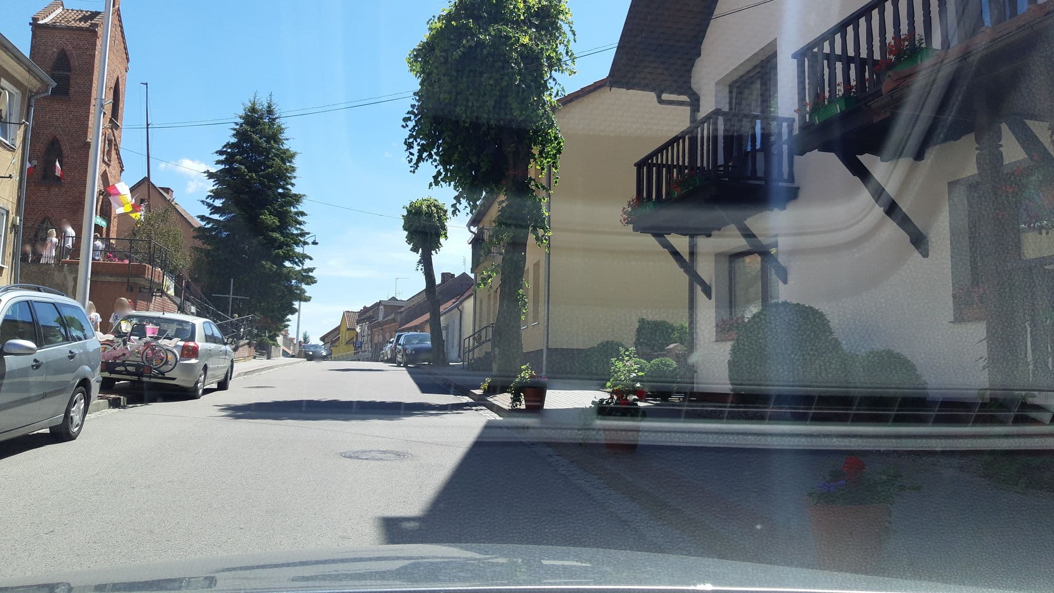 Street view near Pensjonat Mikołajki, Mikołajki — © mariuskarotkis (CC BY-SA · Mapillary)