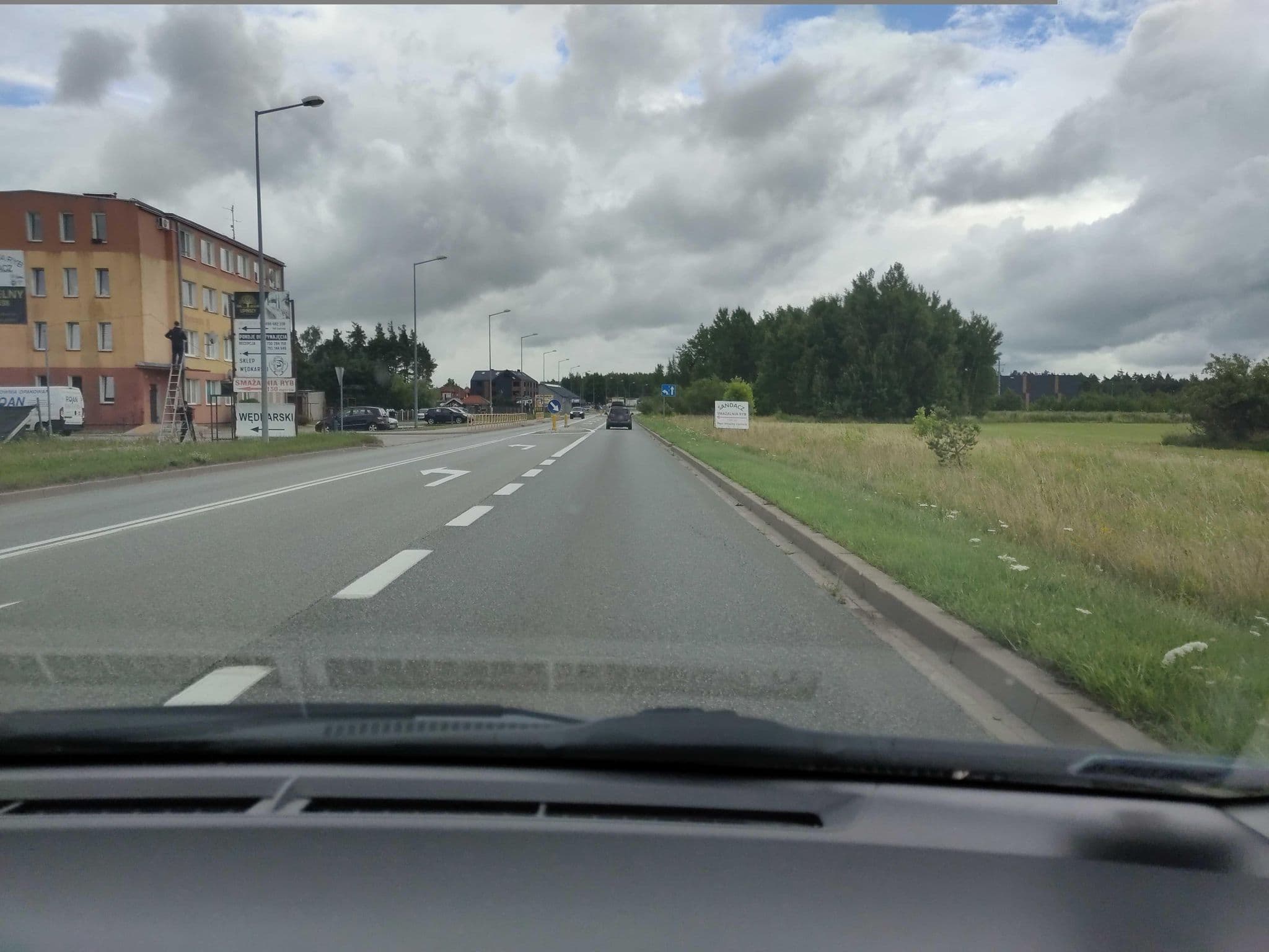Street view near Pensjonat Li-Mar, Pisz — © GanderPL (CC BY-SA · Mapillary)
