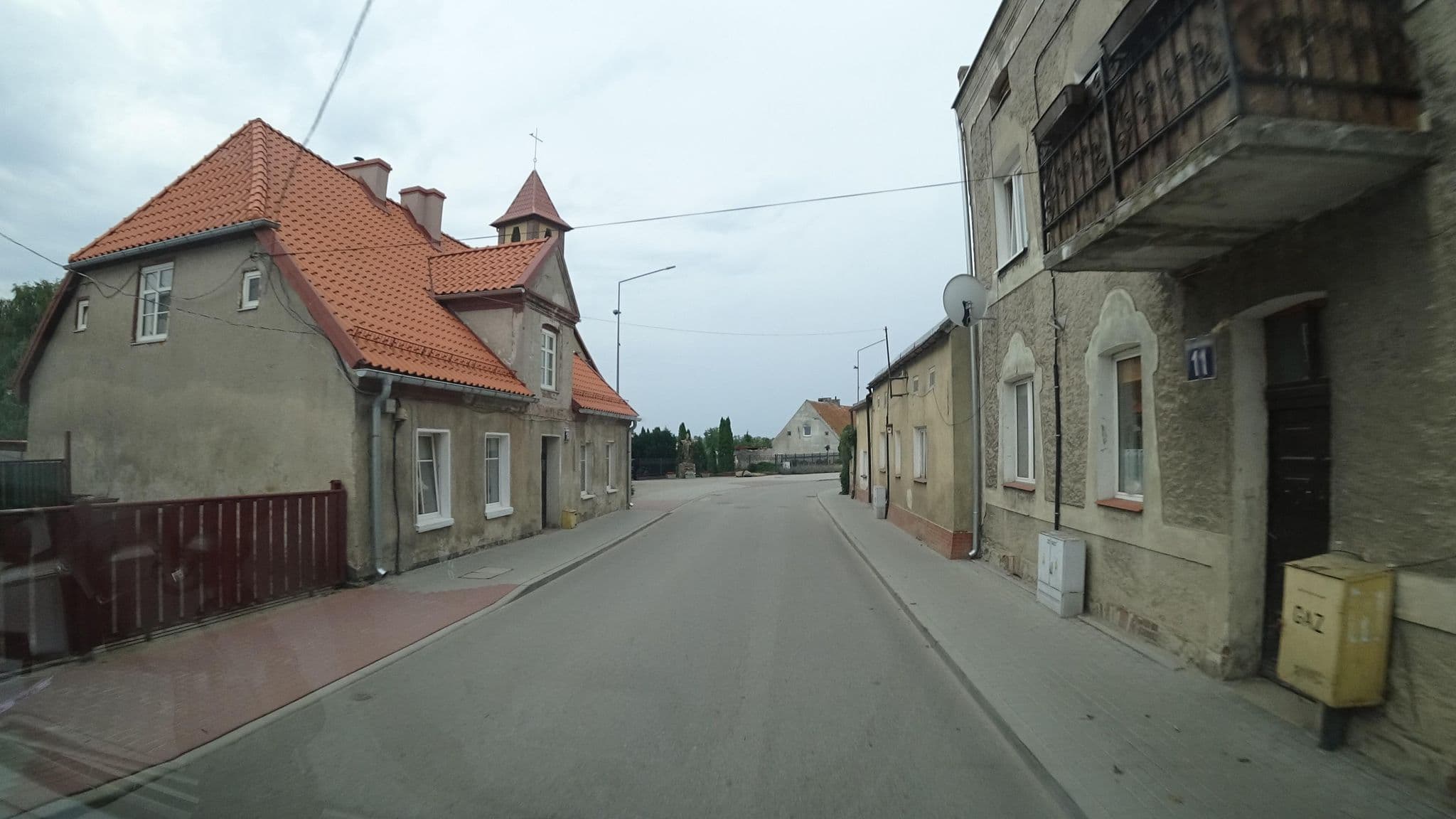 Street view near Rafał Polak Domy Pływające, Ryn — © flohoff (CC BY-SA · Mapillary)