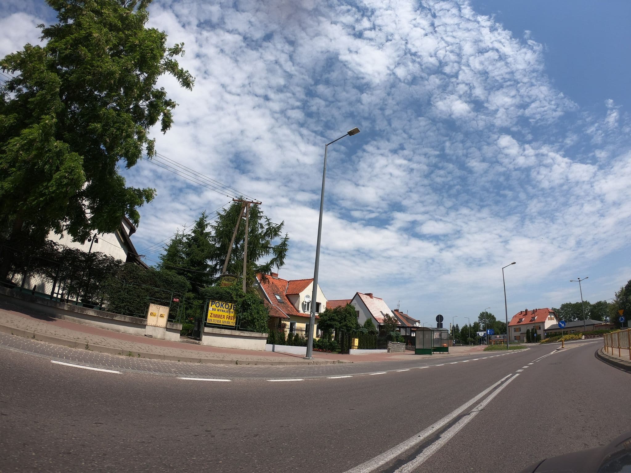 Street view near Pensjonacik SKARPA, Giżycko — © richlv (CC BY-SA · Mapillary)