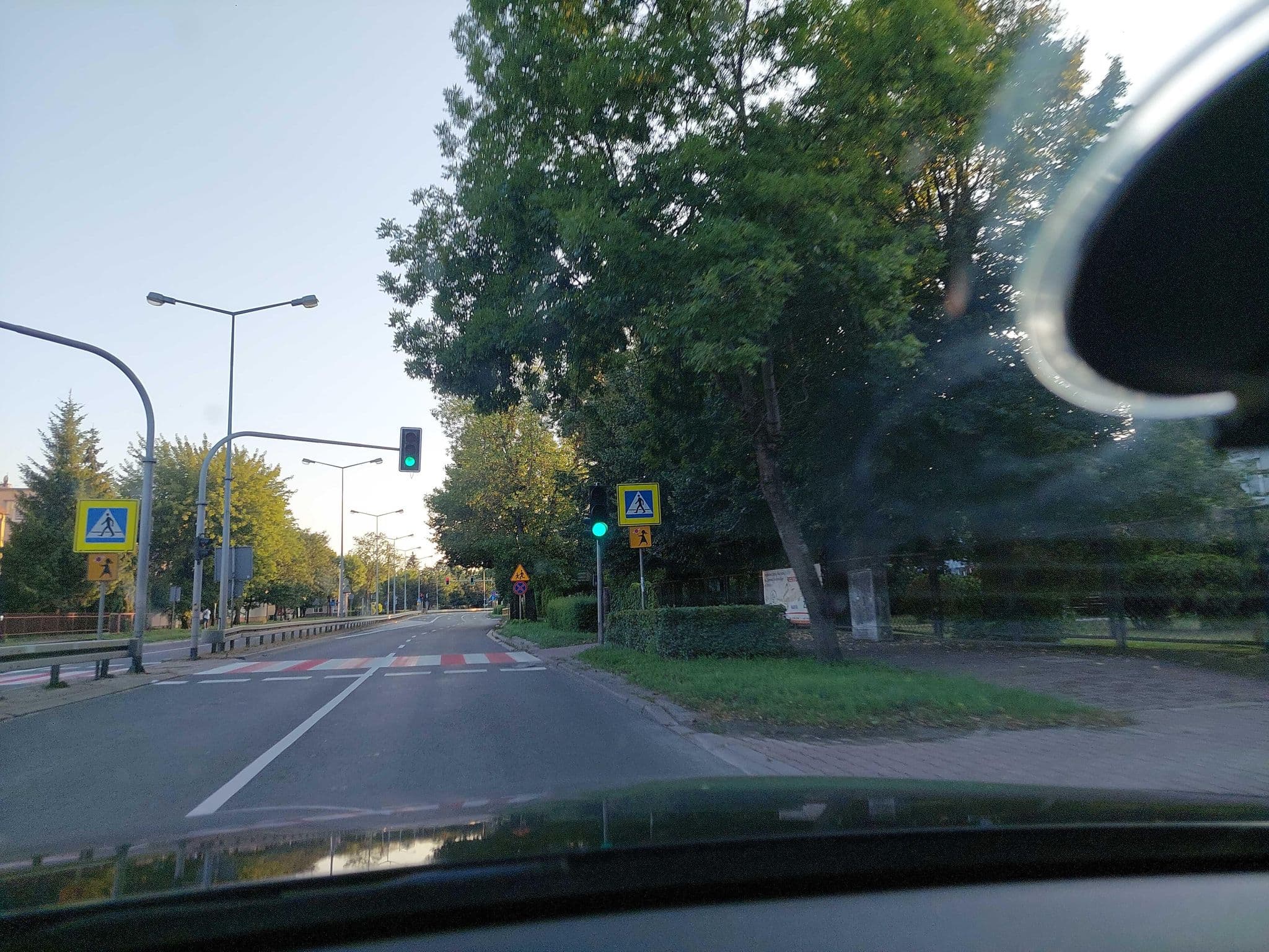 Street view near Internat Specjalnego Ośrodka Szkolno - Wychowawczego, Ostrołęka — © Apirnus (CC BY-SA · Mapillary)