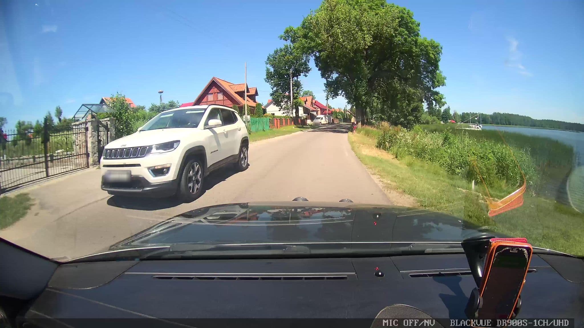 Street view near Dom nad jeziorem na Mazurach, Giżycko — © grobin (CC BY-SA · Mapillary)