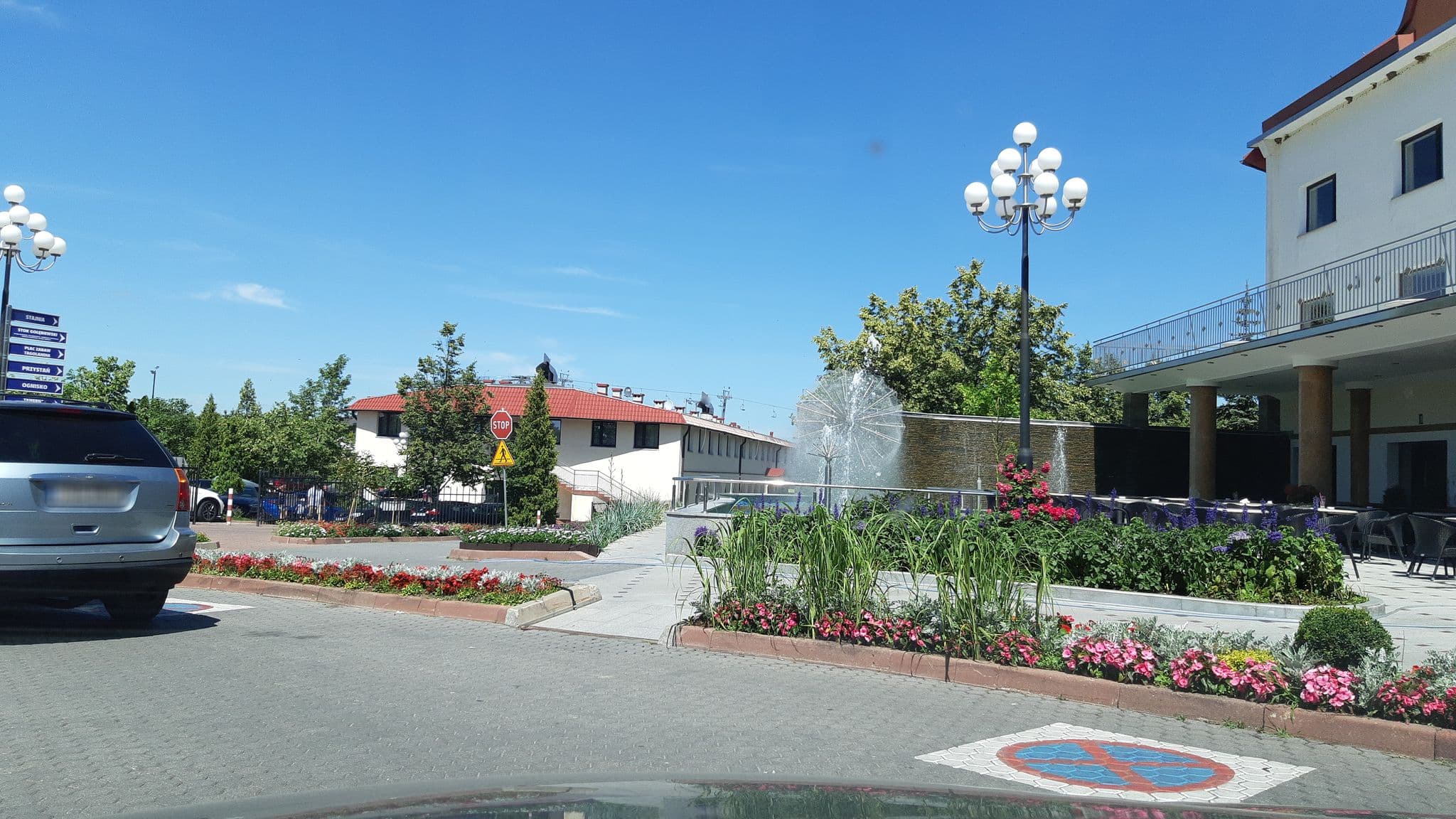 Street view near Park Wodny Tropikana, Mikołajki — © mariuskarotkis (CC BY-SA · Mapillary)