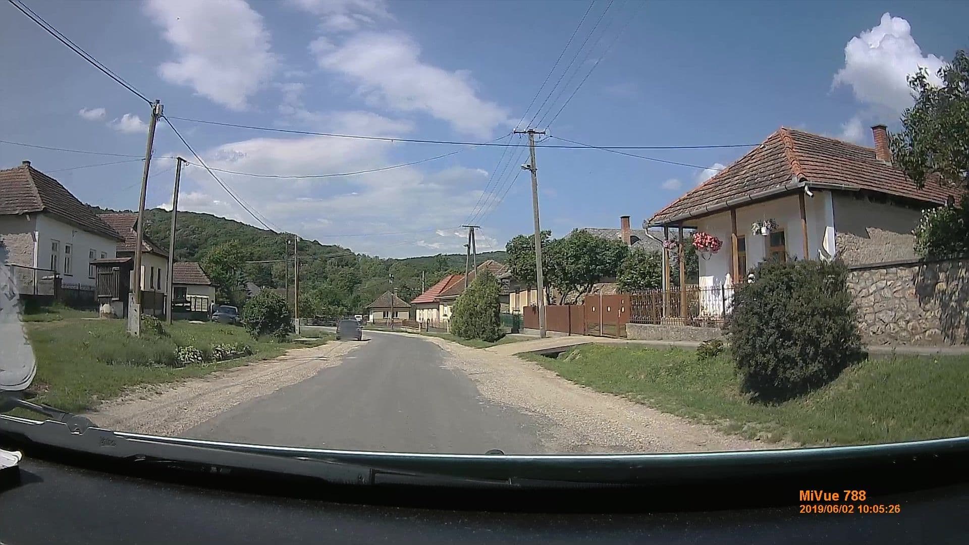 Street view near Gulipán Vendégház, Szendrő — © geox123 (CC BY-SA · Mapillary)