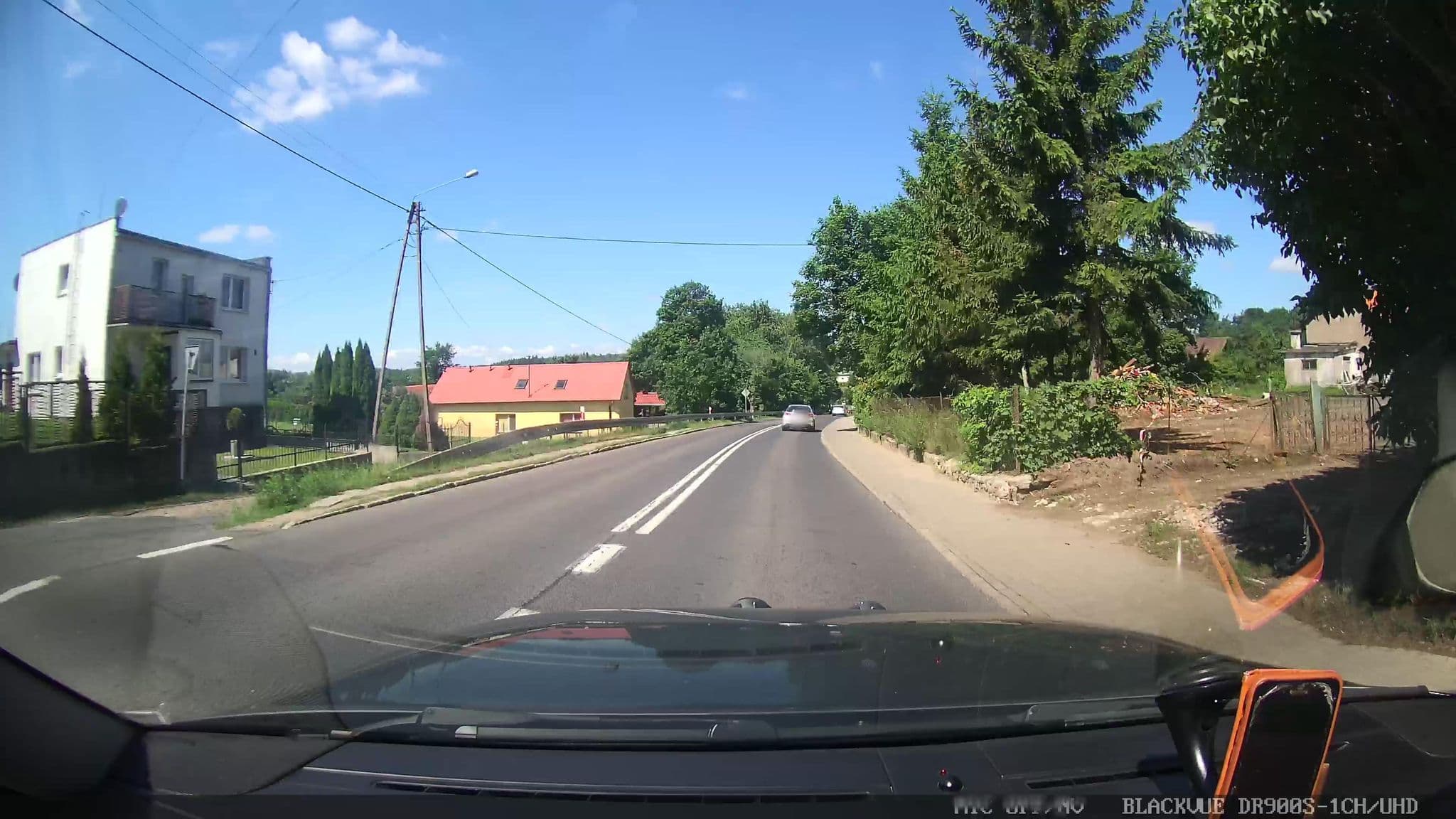 Street view near Działalność Agroturystyczna Hotelowa Handel Artykułami Spożywczo Przemysłowymi Teresa Białochleb, Mrągowo — © grobin (CC BY-SA · Mapillary)