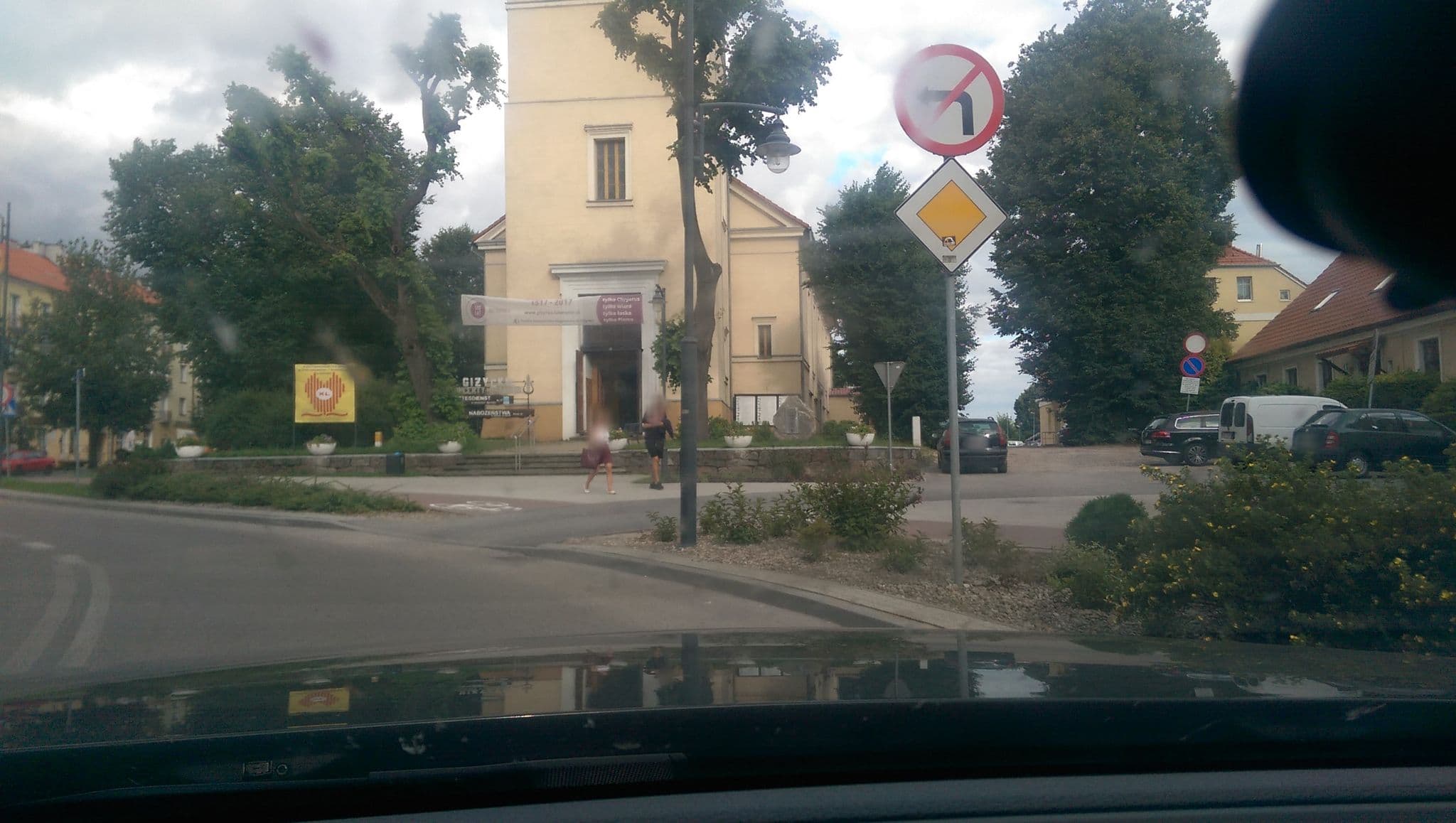 Street view near Cesarski Pokoje I Apartamenty, Giżycko — © live (CC BY-SA · Mapillary)