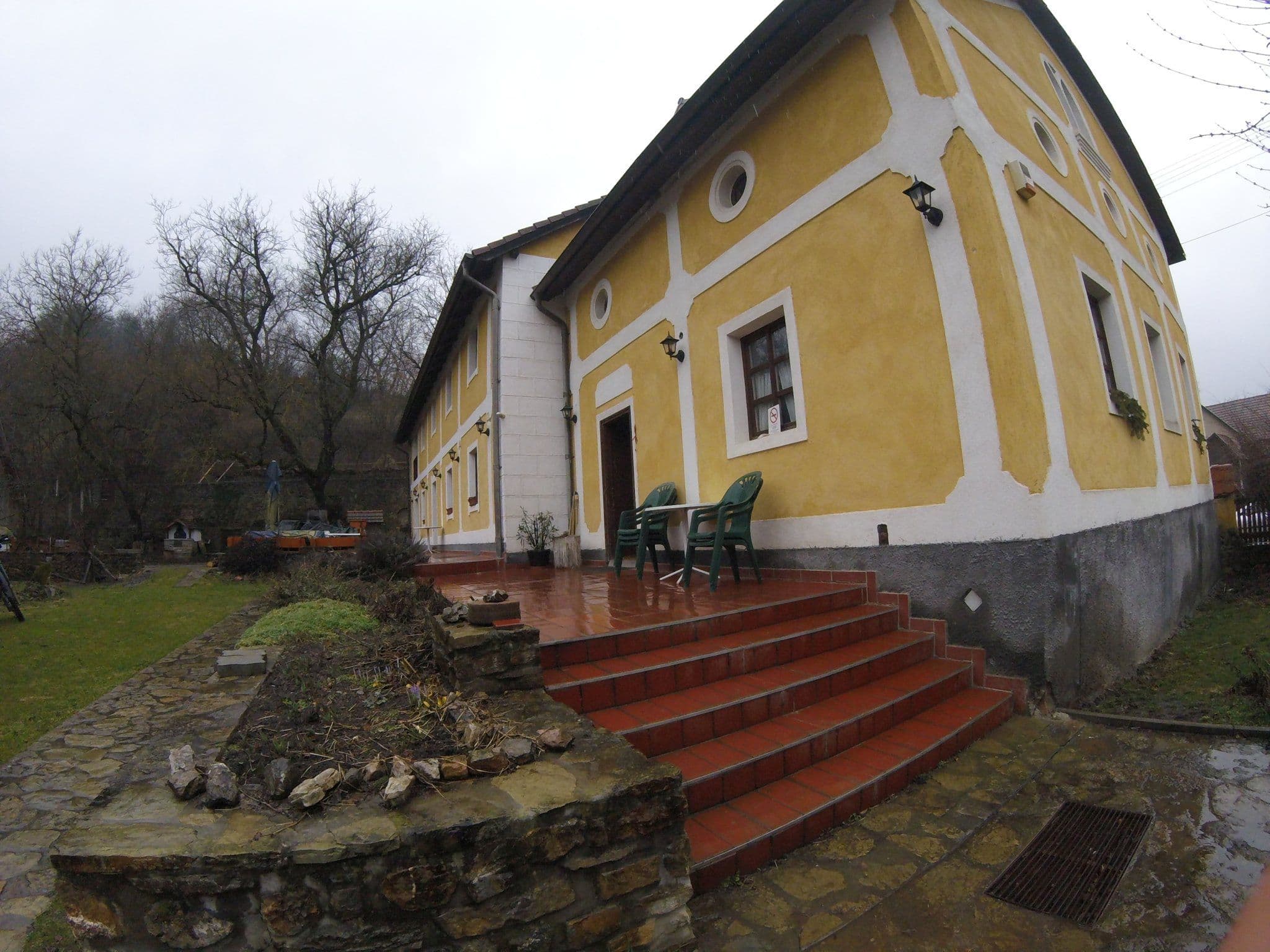 Street view near Ófalui vendégház, Rudabánya — © utvonalfelmeresek (CC BY-SA · Mapillary)
