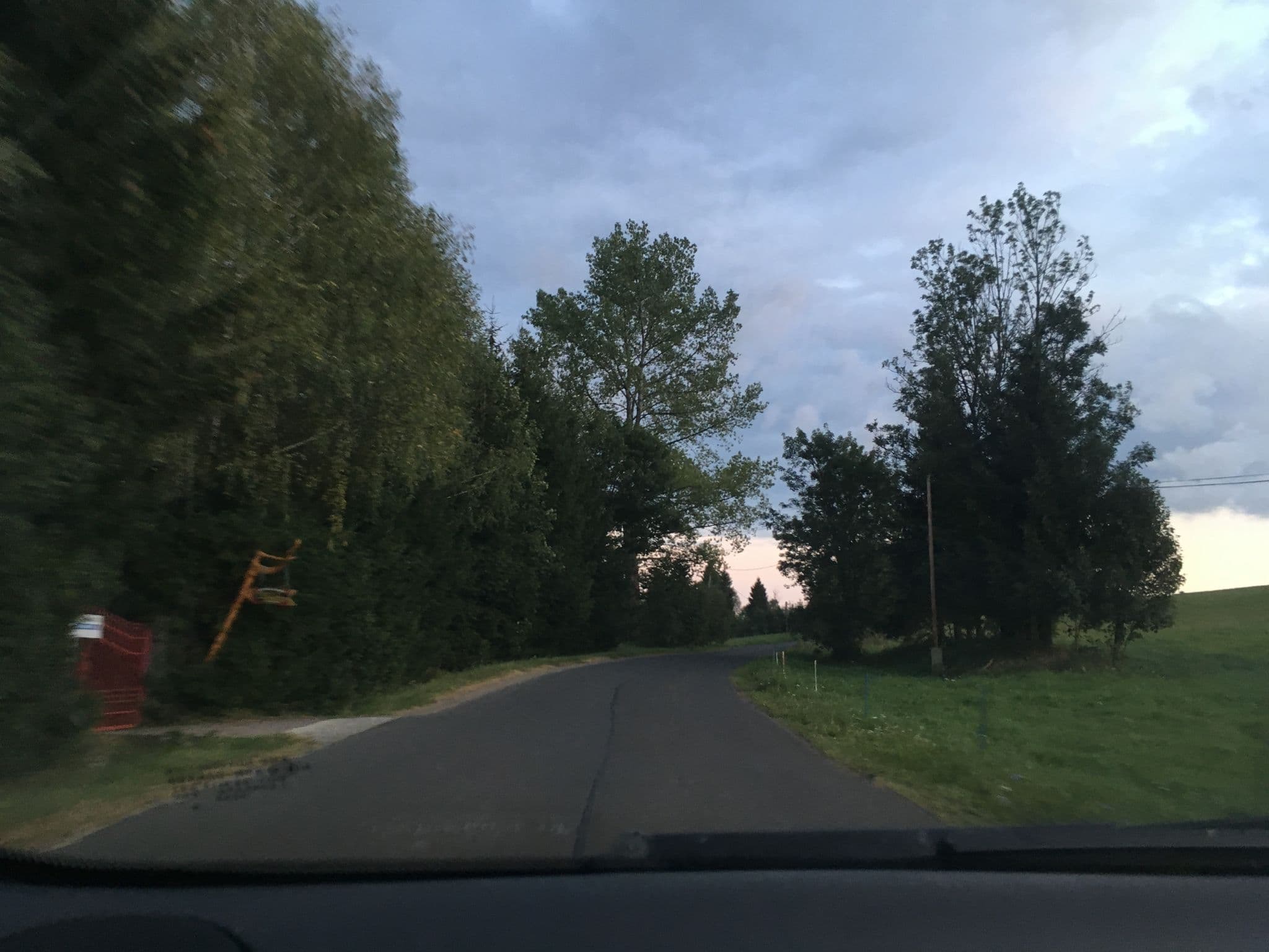 Street view near Ostoja pod Besidą, Ustrzyki Dolne — © szurek (CC BY-SA · Mapillary)