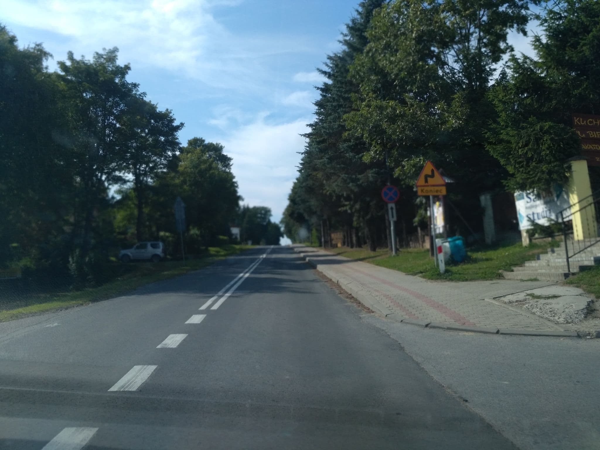 Street view near Harcerska Baza Turystyczna Ostoja Alicja Kolesińska Zapart, Ustrzyki Dolne — © czecko (CC BY-SA · Mapillary)