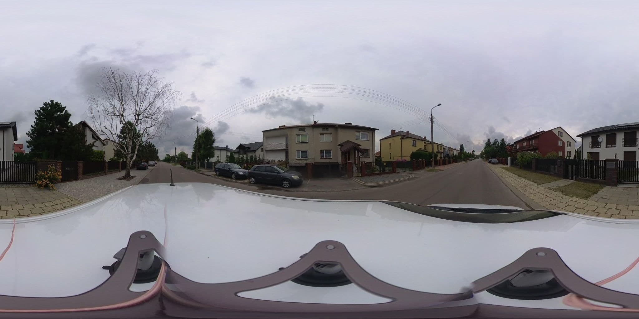 Street view near Helios. Usługi hotelarsko - turystyczne, Biała Podlaska — © farmer798 (CC BY-SA · Mapillary)