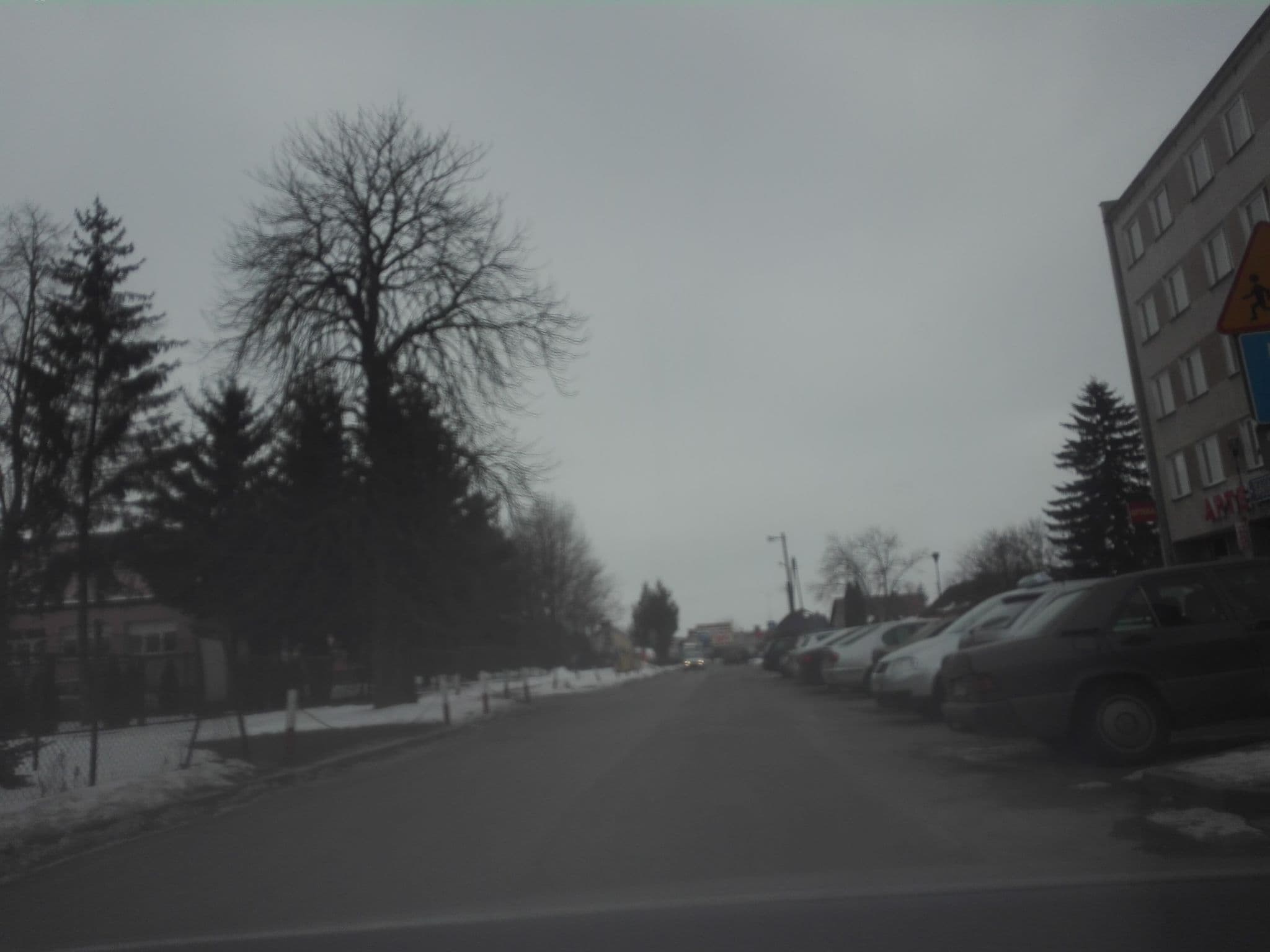 Street view near Elf. Zajazd Handlowo - Przemysłowej Spółdzielni Inwalidów, Hrubieszów — © payut89 (CC BY-SA · Mapillary)