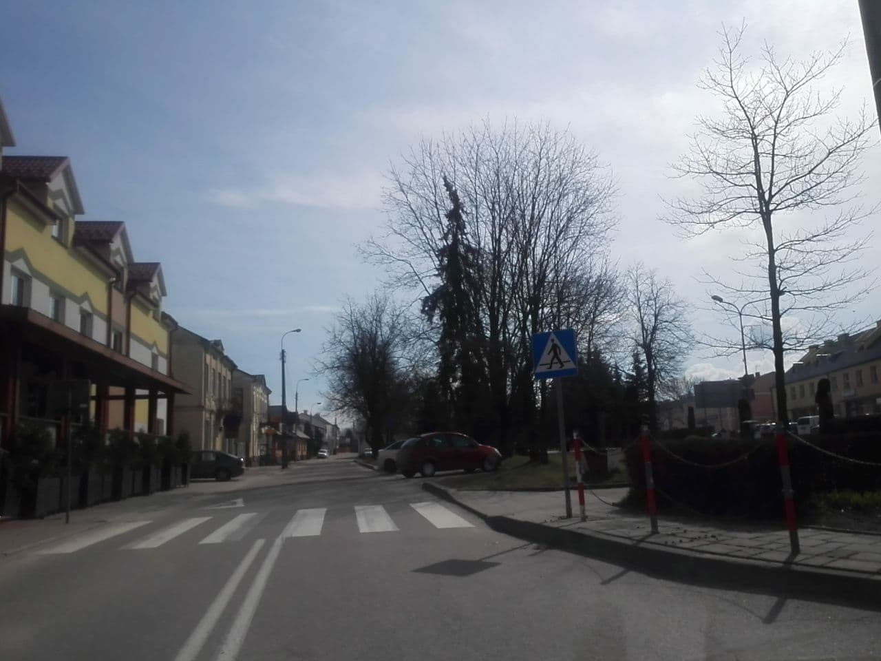 Street view near Prywatne Przedsiębiorstwo Handlowo-Usługowo-Gastronomiczno-Kulturalne "U Henryka" Henryk Józef Poszwa, Sejny — © hanbei (CC BY-SA · Mapillary)