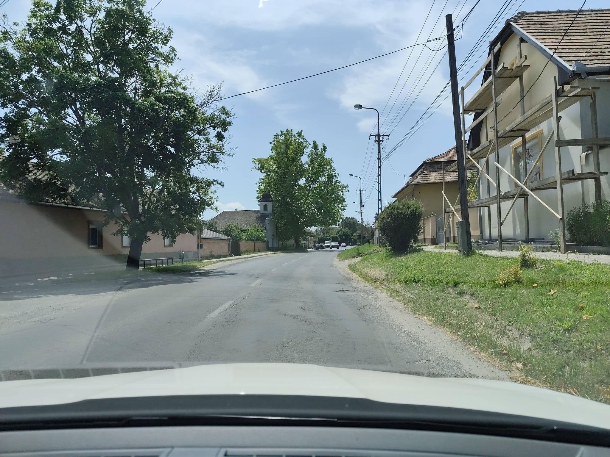 Street view near Anyós vendégház, Szigetújfalu — © mkpest2 (CC BY-SA · Mapillary)