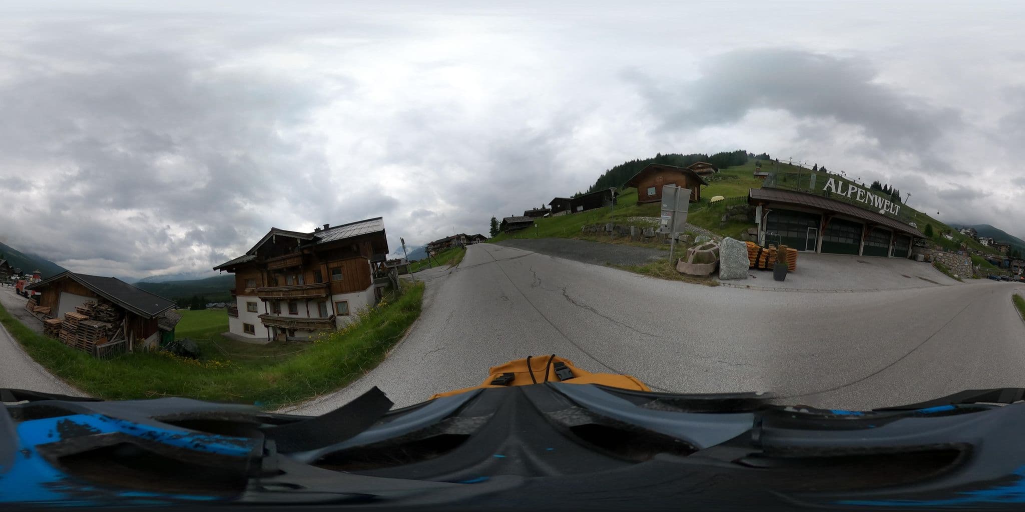 Street view near Haus Voithofer, Neukirchen am Großvenediger — © peterleth (CC BY-SA · Mapillary)