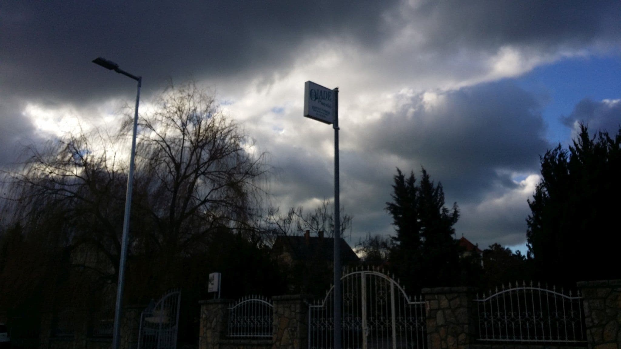 Street view near Jade Panzió, Balatonföldvár — © utvonalfelmeresek (CC BY-SA · Mapillary)