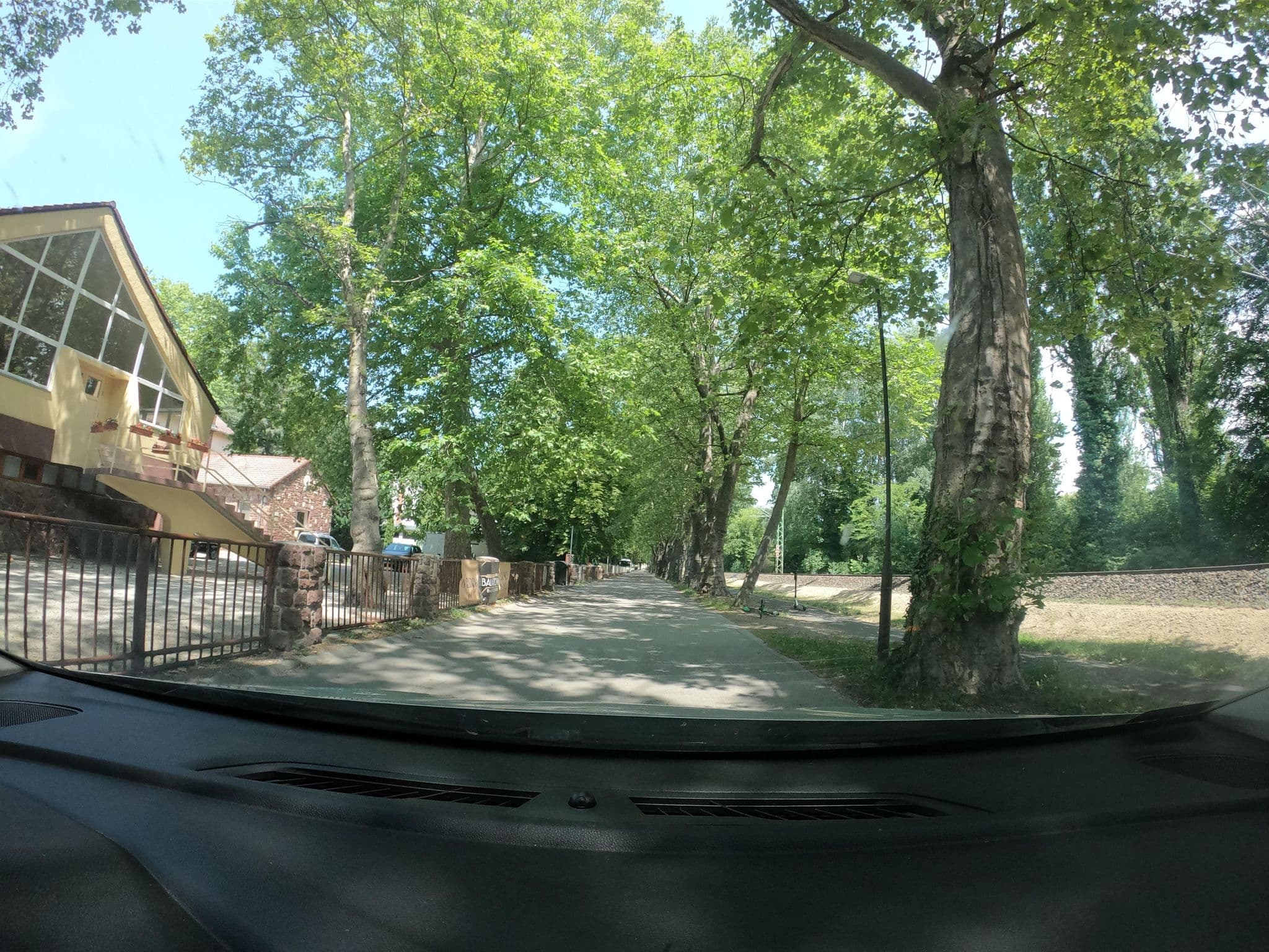 Street view near Bf Hotel, Balatonföldvár — © vst (CC BY-SA · Mapillary)