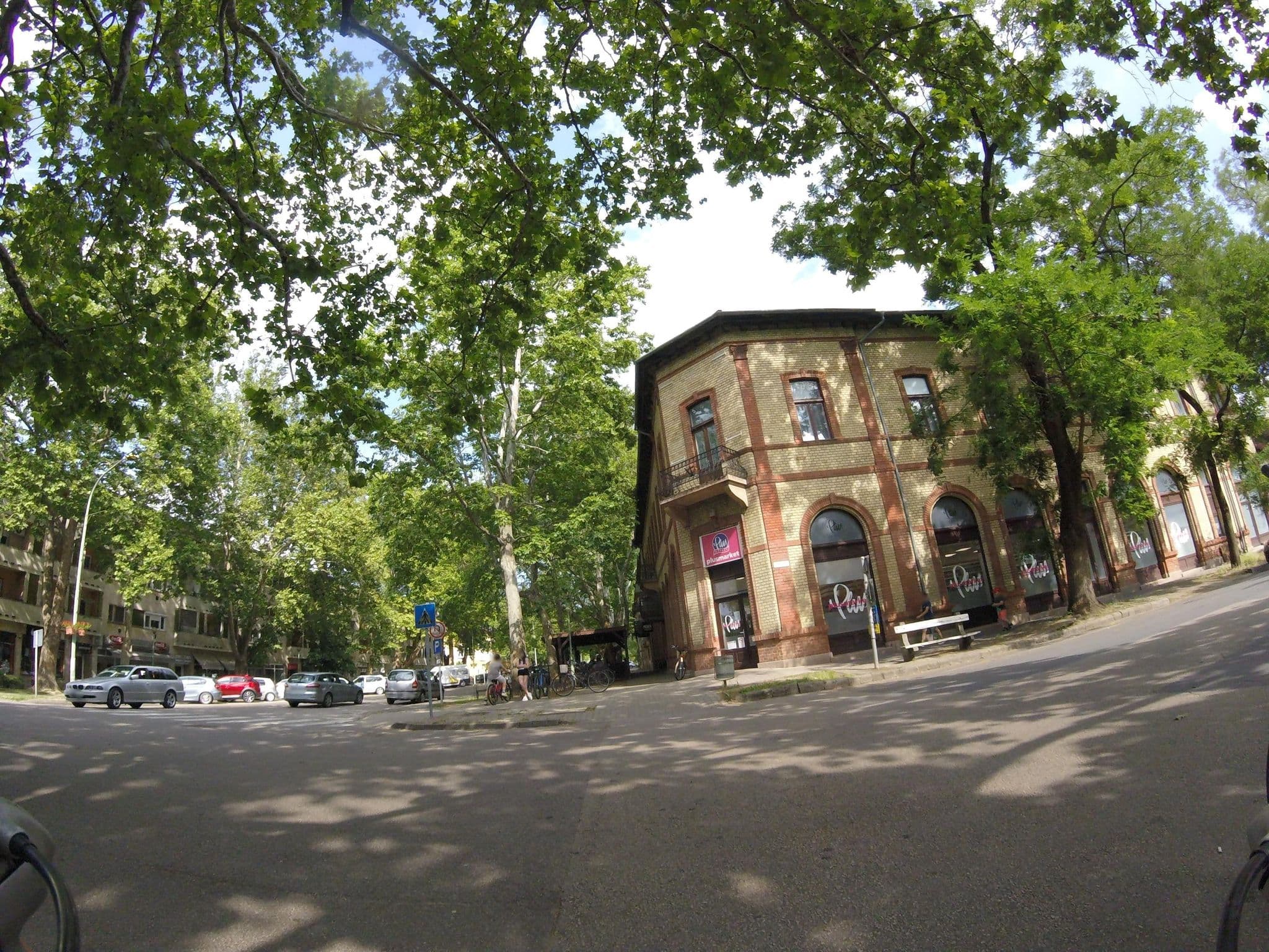Street view near Erzsébet Hotel, Csongrád — © goprohero (CC BY-SA · Mapillary)