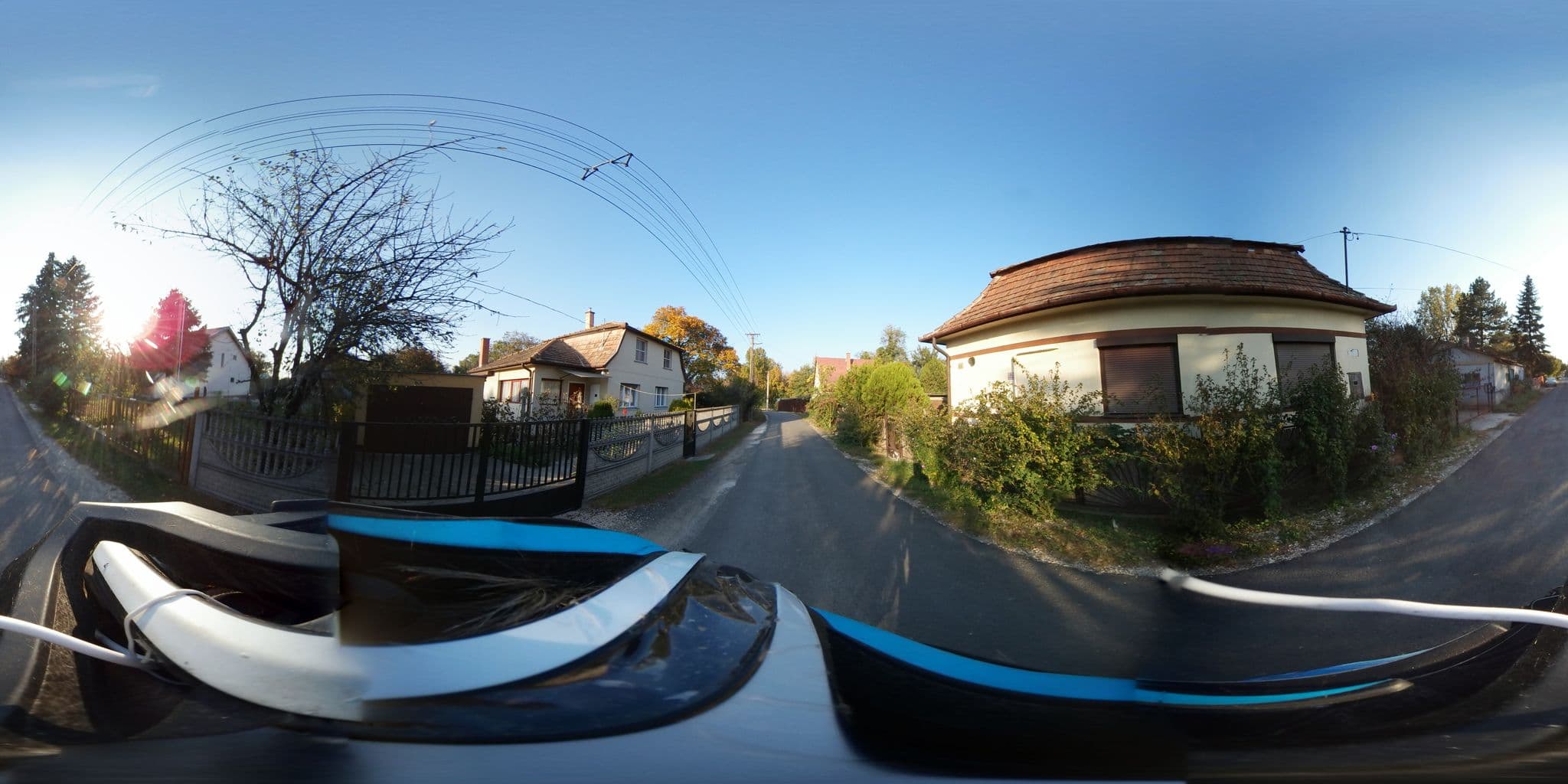 Street view near Dunaifotó, Szigetújfalu — © tamas (CC BY-SA · Mapillary)