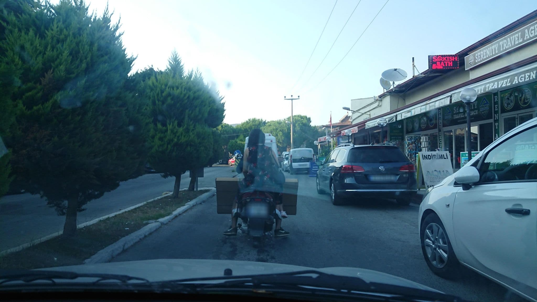 Street view near Room 1O2, Soğucak — © kubikanber (CC BY-SA · Mapillary)
