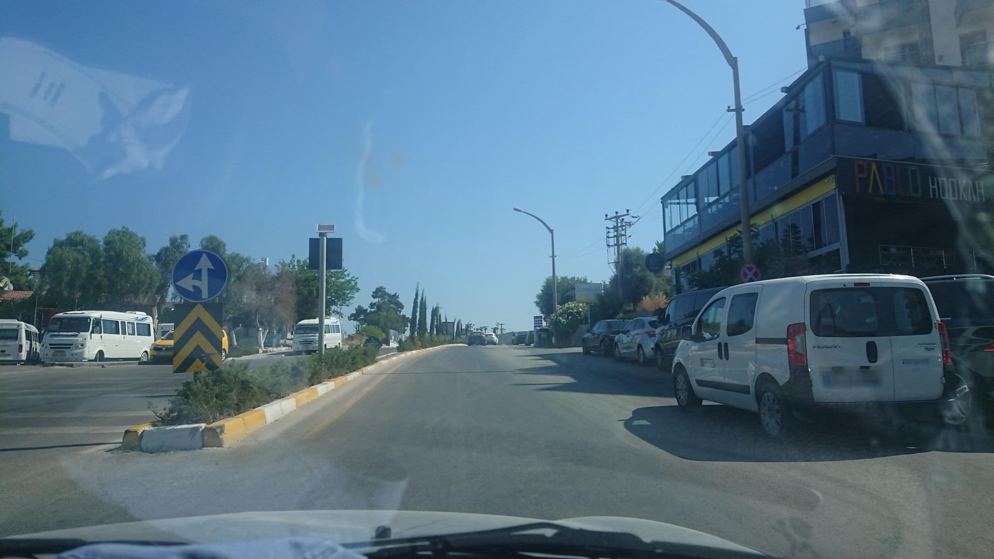 Street view near Turkin Hotel Kuşadası, Kuşadası — © kubikanber (CC BY-SA · Mapillary)
