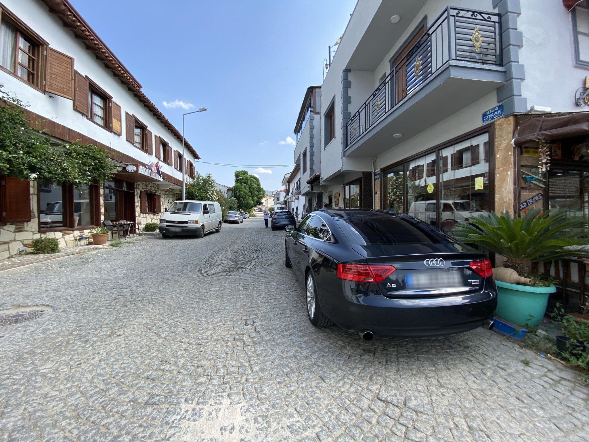 Street view near Rebetica Hotel, Selçuk — © asturksever (CC BY-SA · Mapillary)