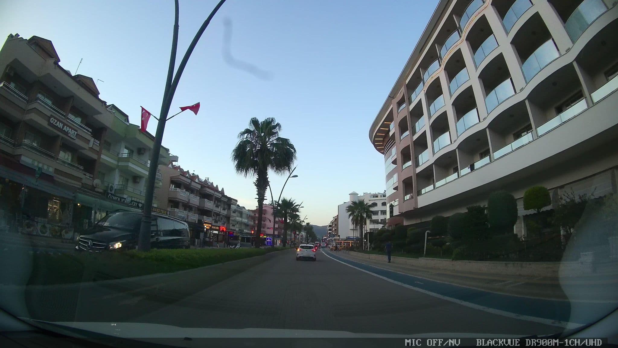 Street view near YILGÖR DEMİRTAŞ Tourism Marketing & Managemant, Marmaris — © asturksever (CC BY-SA · Mapillary)