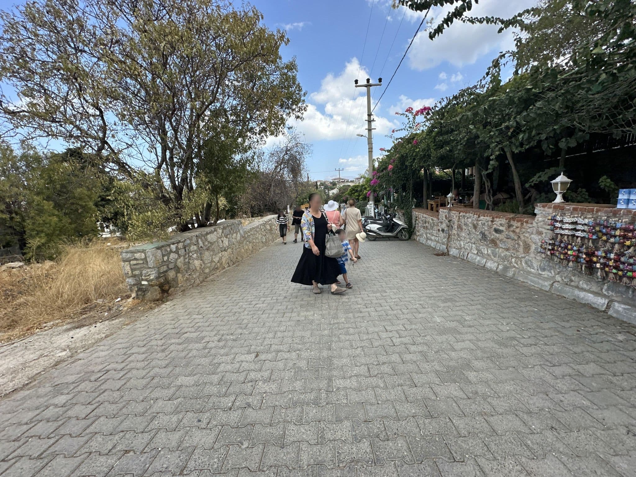 Street view near Ber's Inn Boutique Hotel, Datça — © asturksever (CC BY-SA · Mapillary)