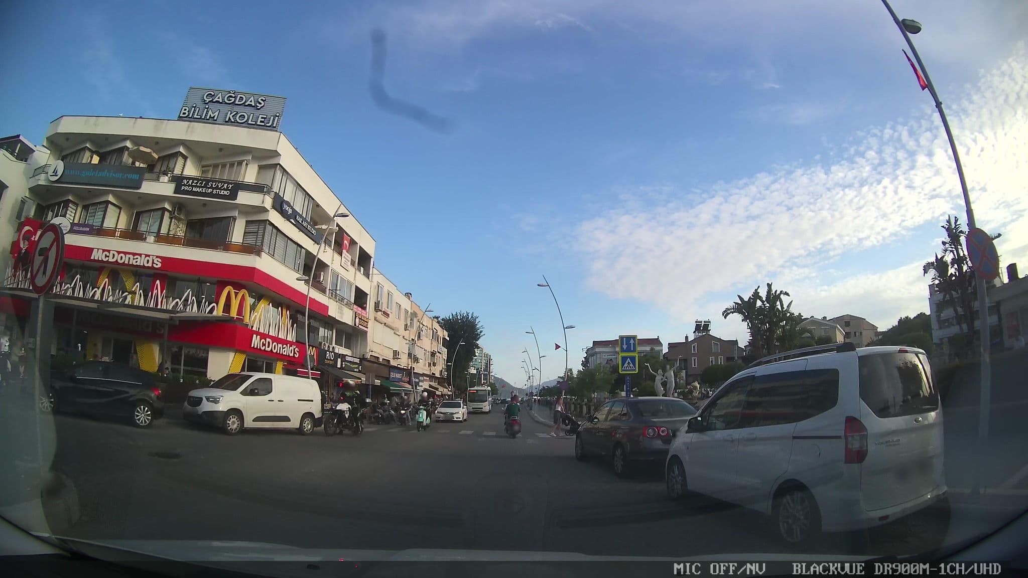 Street view near Aqupark Marmaris, Marmaris — © asturksever (CC BY-SA · Mapillary)