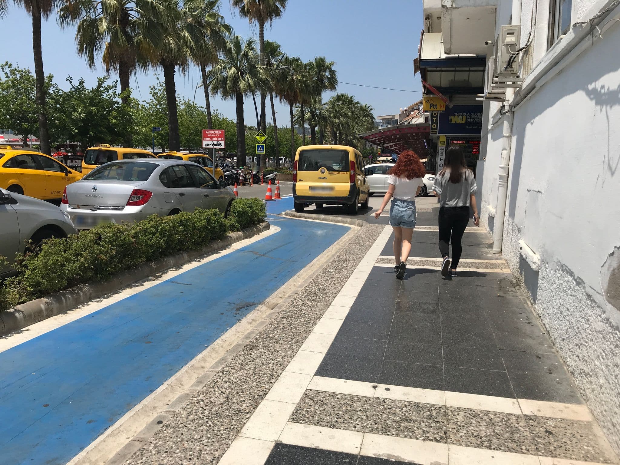 Street view near Manolya Hotel & Apartments, Marmaris — © asturksever (CC BY-SA · Mapillary)