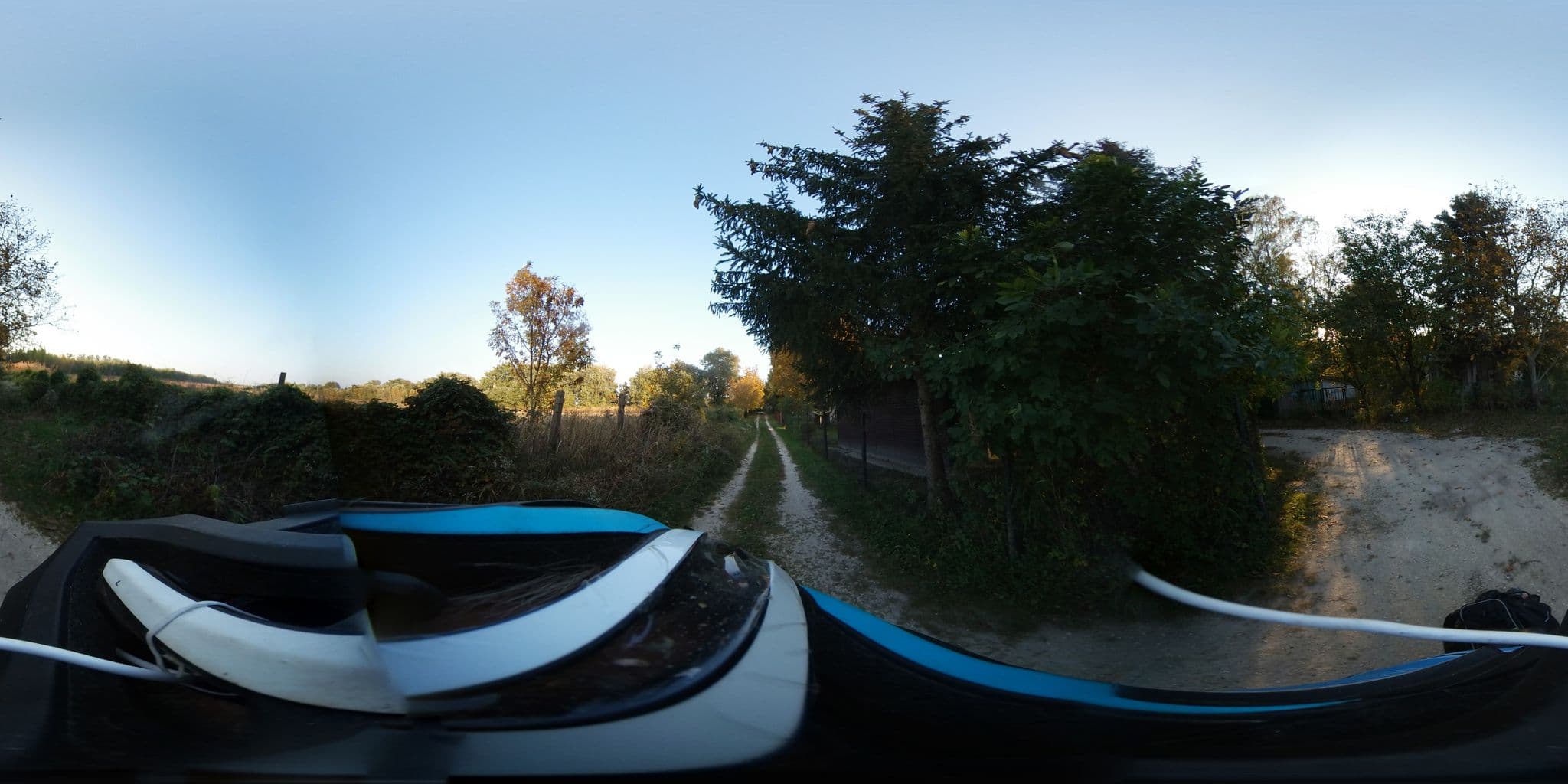 Street view near Kis-Duna Relax Vendégház, Szigetcsép — © tamas (CC BY-SA · Mapillary)