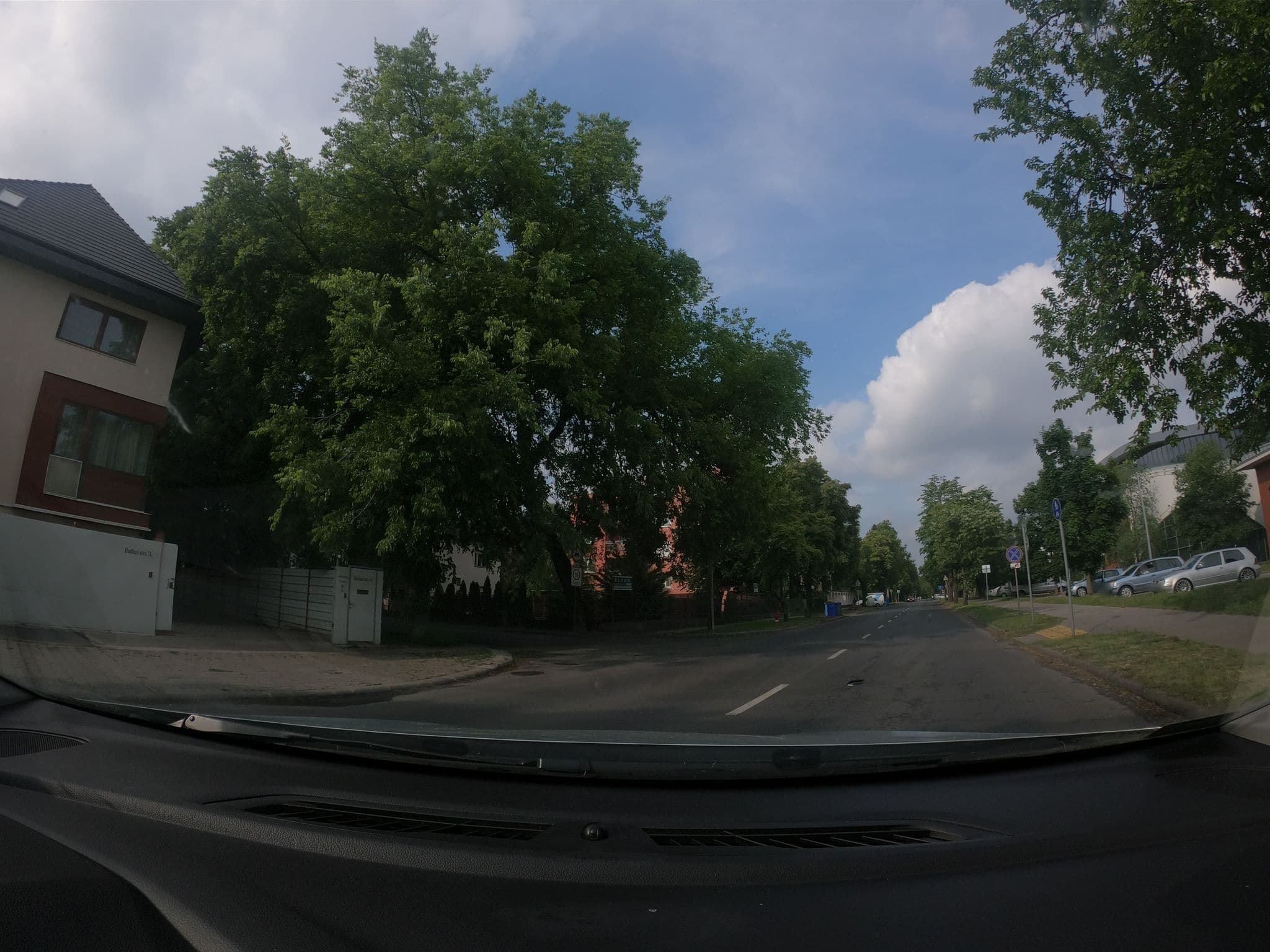 Street view near Acopark Panzió, Debrecen — © vst (CC BY-SA · Mapillary)