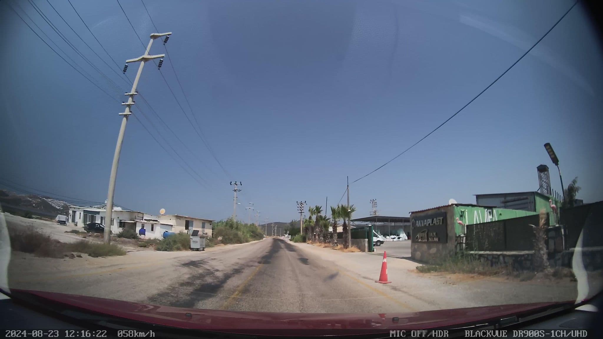 Street view near LAVİRA TİNY HOUSE VİLLAGE, Güvercinlik — © unen (CC BY-SA · Mapillary)