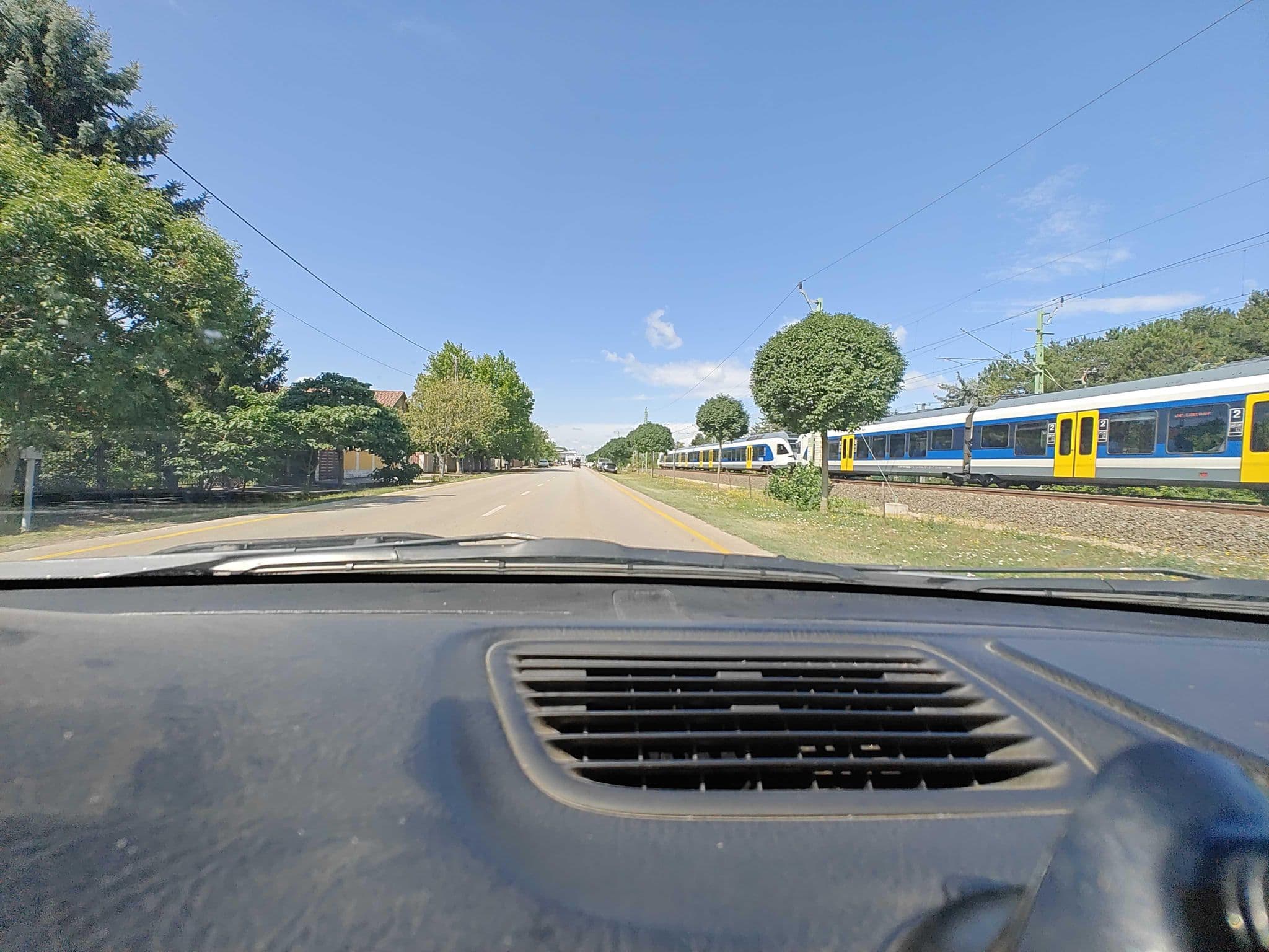 Street view near Pitypang apartman, Siófok — © Winner_hun (CC BY-SA · Mapillary)