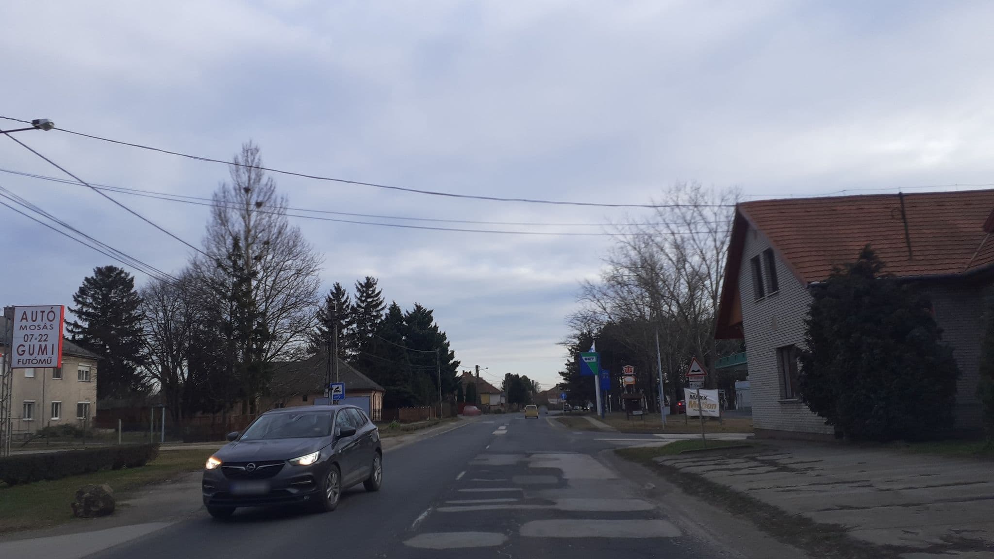 Street view near Hotel Kovács, Sárbogárd — © pattka (CC BY-SA · Mapillary)