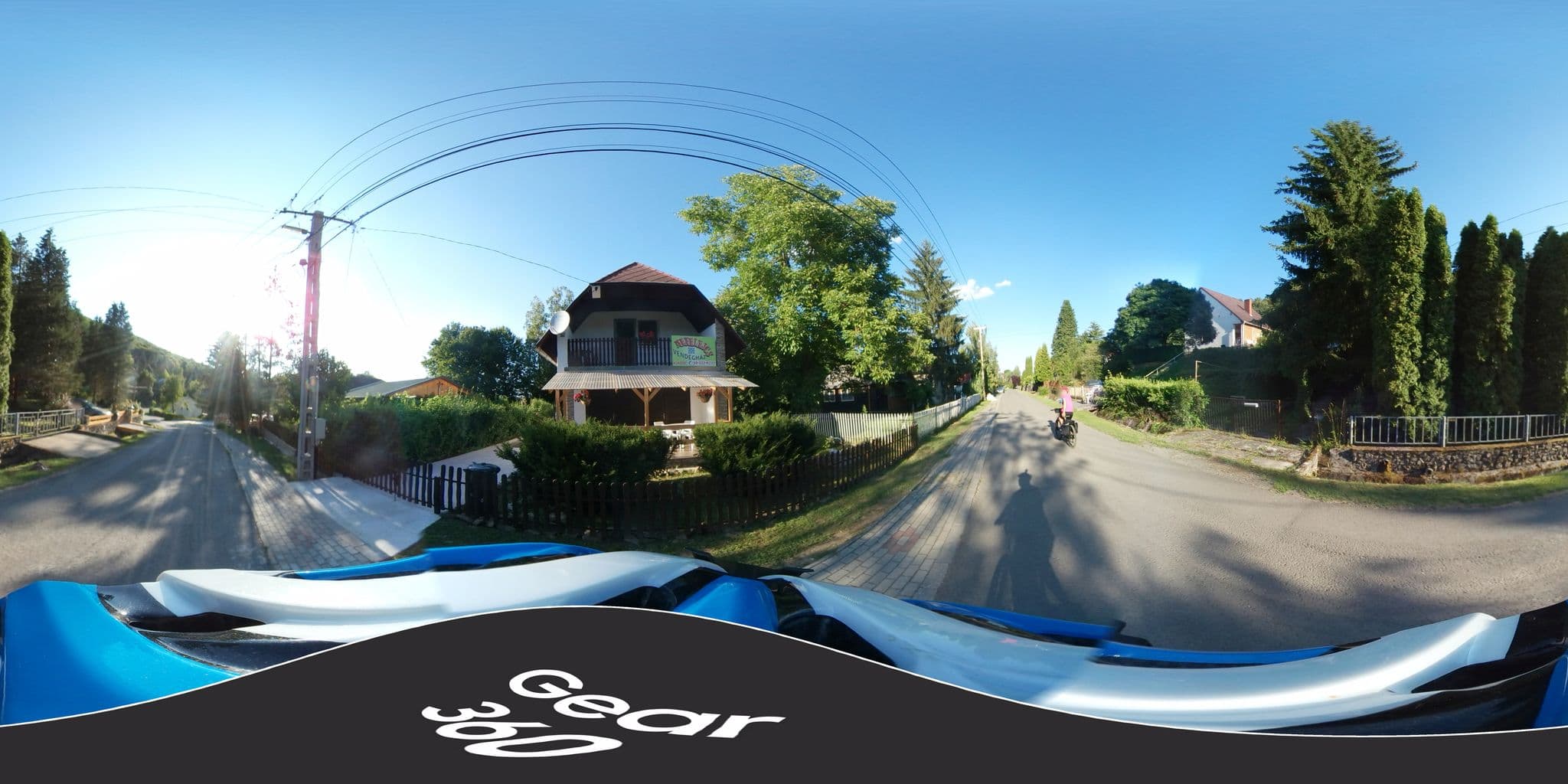 Street view near Picúr nyaraló, Sásd — © tamas (CC BY-SA · Mapillary)