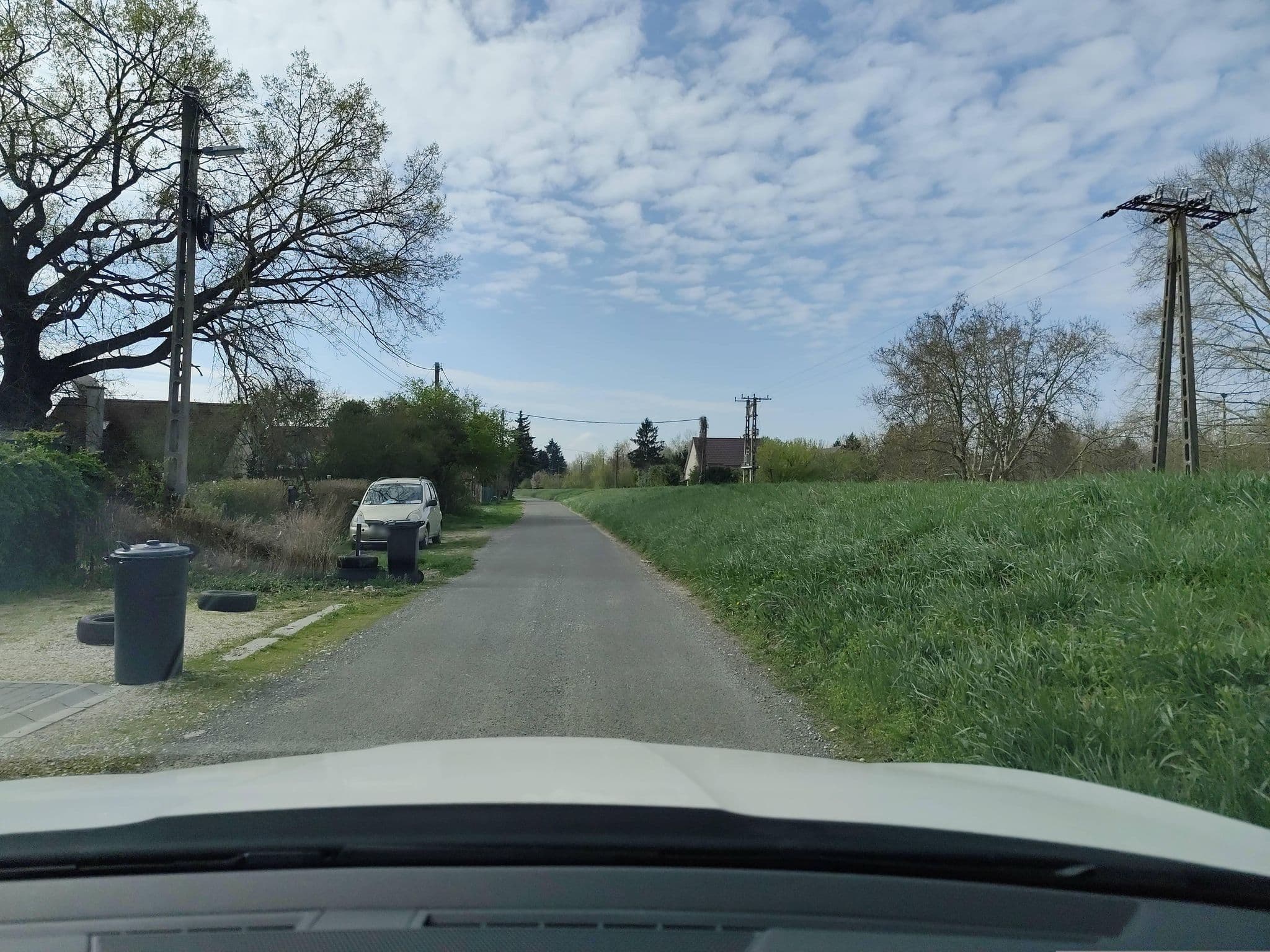 Street view near KIS-Duna River Apartman, Szigetújfalu — © mkpest2 (CC BY-SA · Mapillary)
