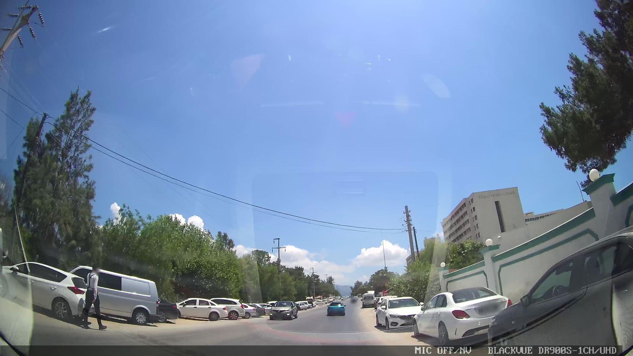 Street view near Carpe Mare Beach Resort, Altınkum — © asturksever (CC BY-SA · Mapillary)