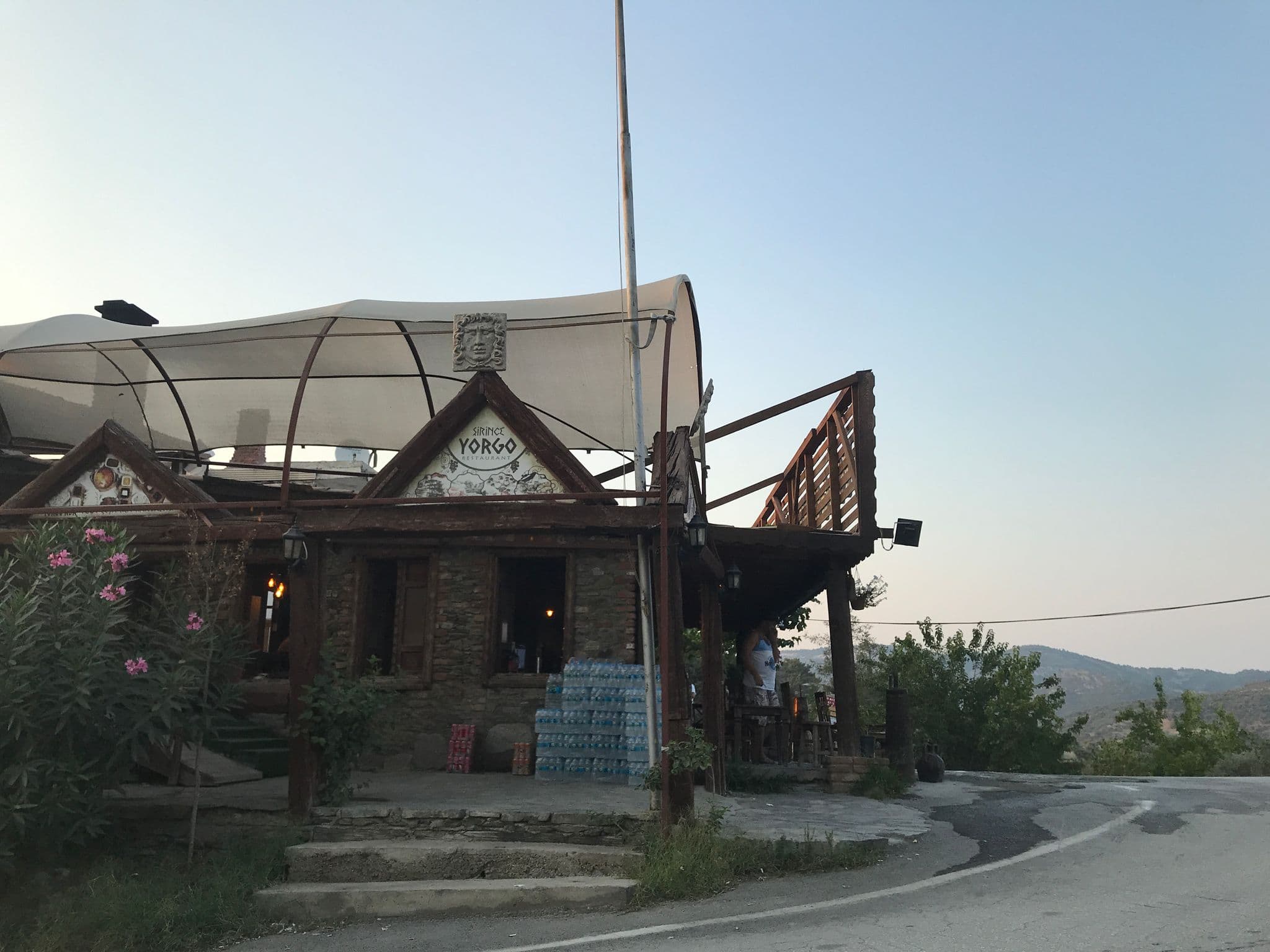 Street view near Manolian Otel, Selçuk — © hderinoz (CC BY-SA · Mapillary)